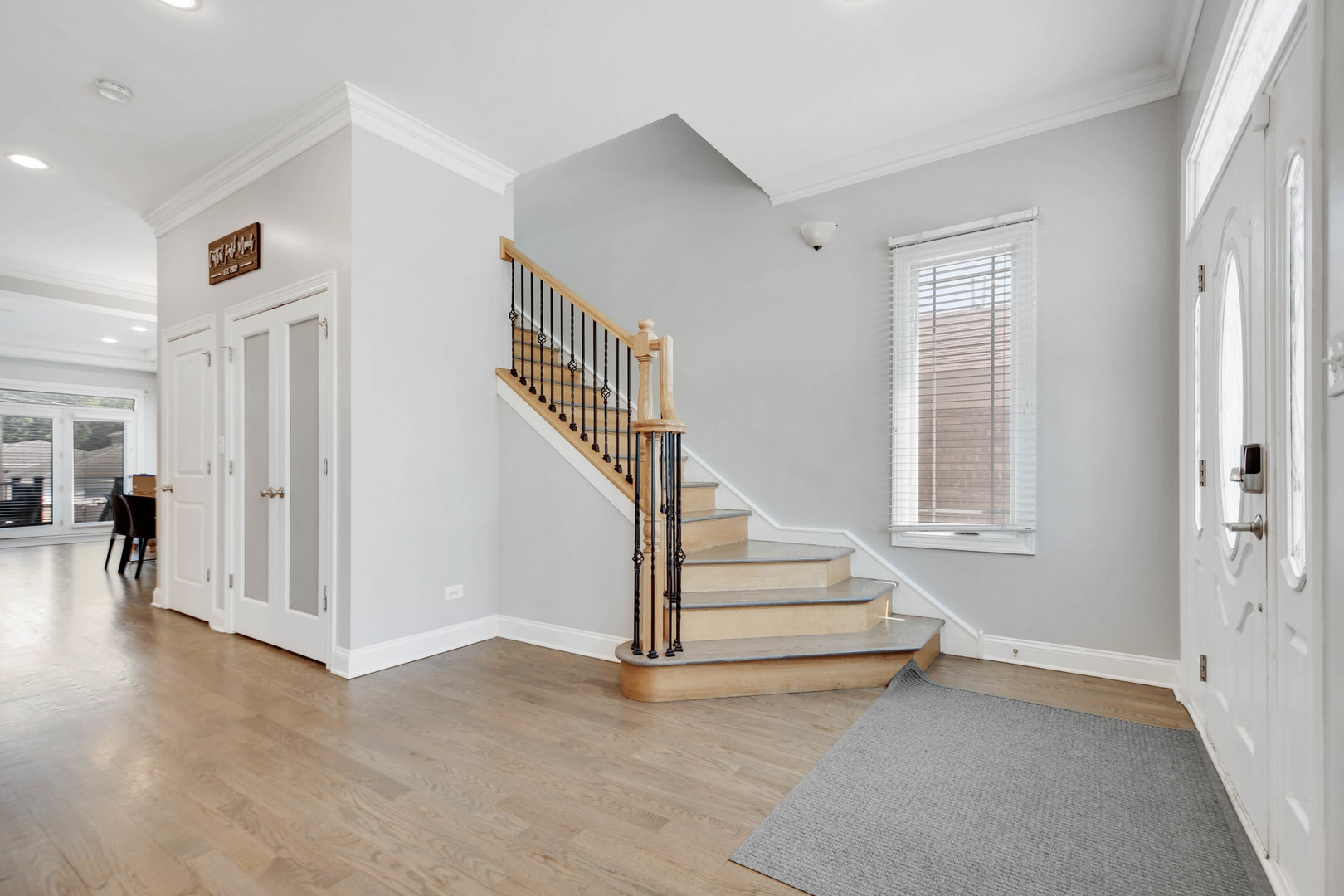 11241 S Central Park Avenue Property Photo 3