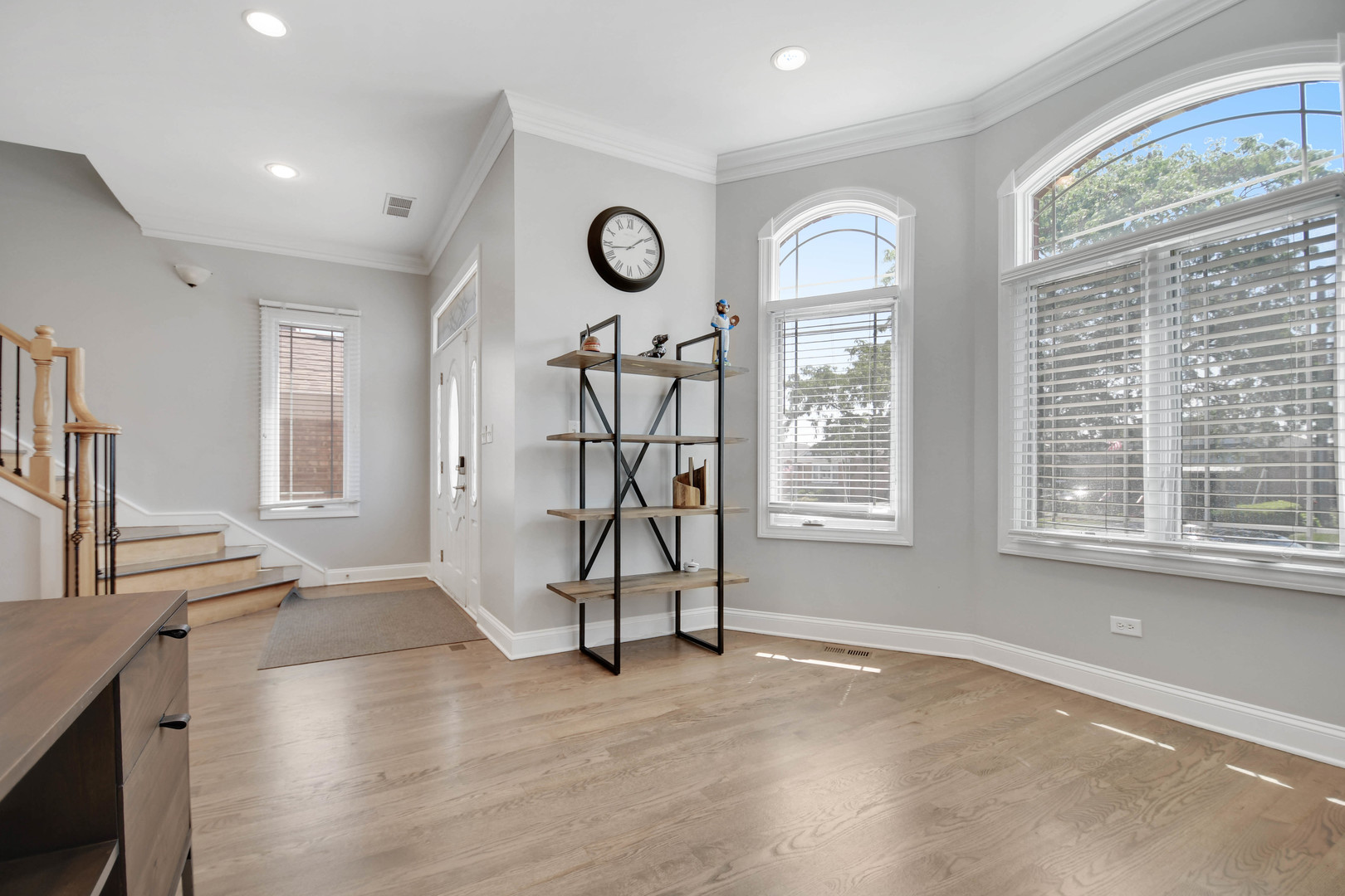 11241 S Central Park Avenue Property Photo 5