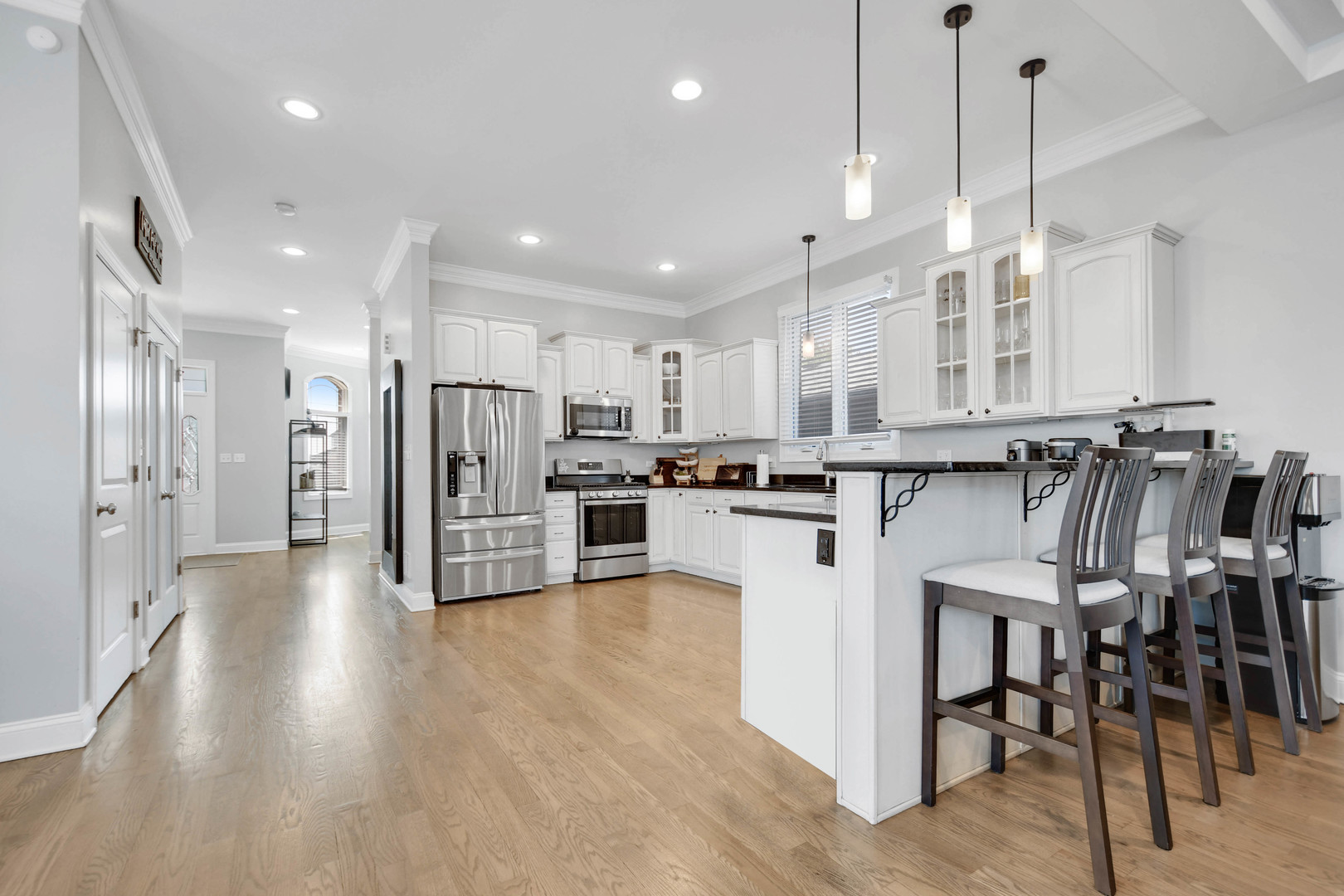 11241 S Central Park Avenue Property Photo 9