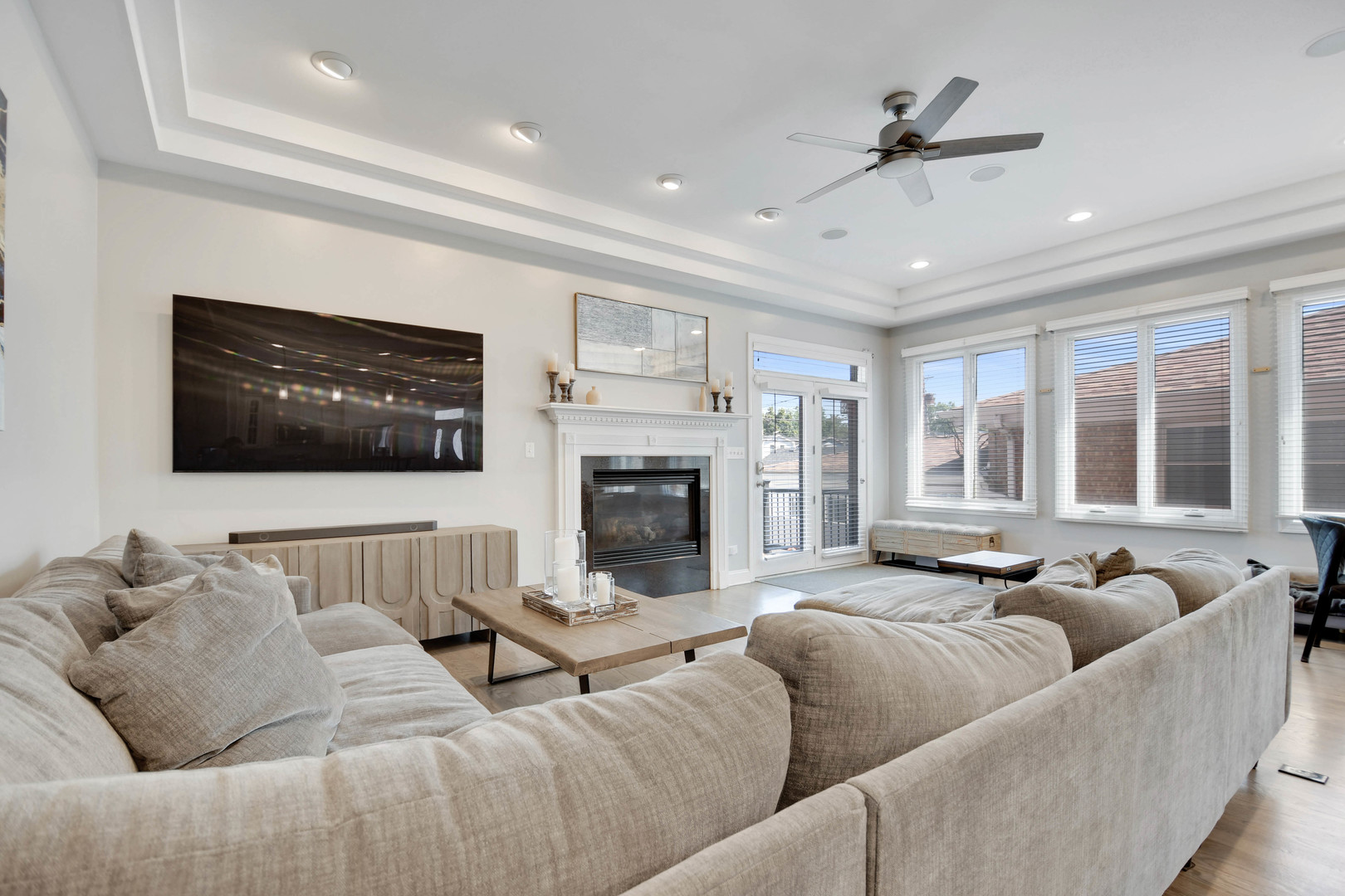 11241 S Central Park Avenue Property Photo 16