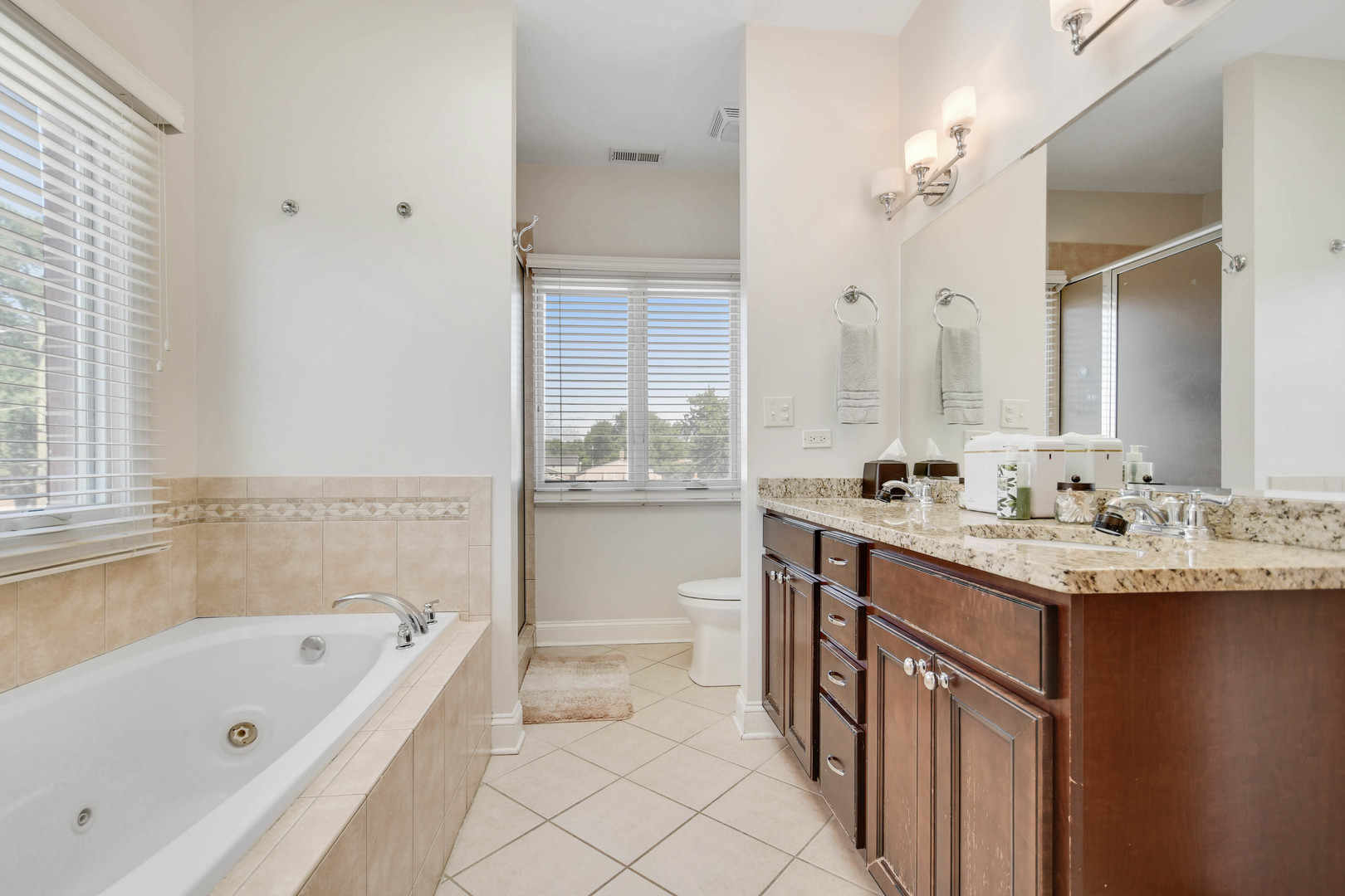 11241 S Central Park Avenue Property Photo 22