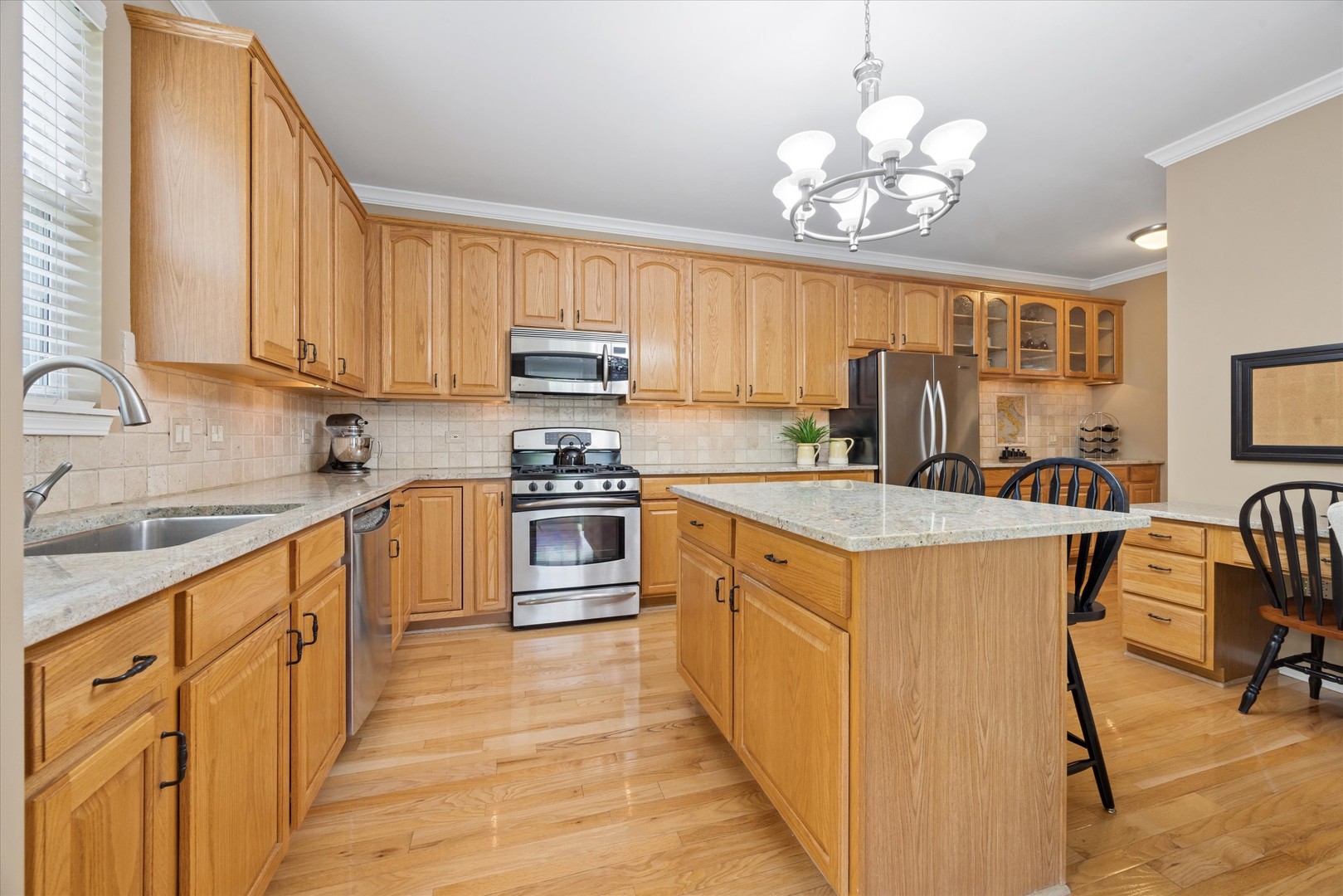 621 Dunhill Lane Property Photo 3