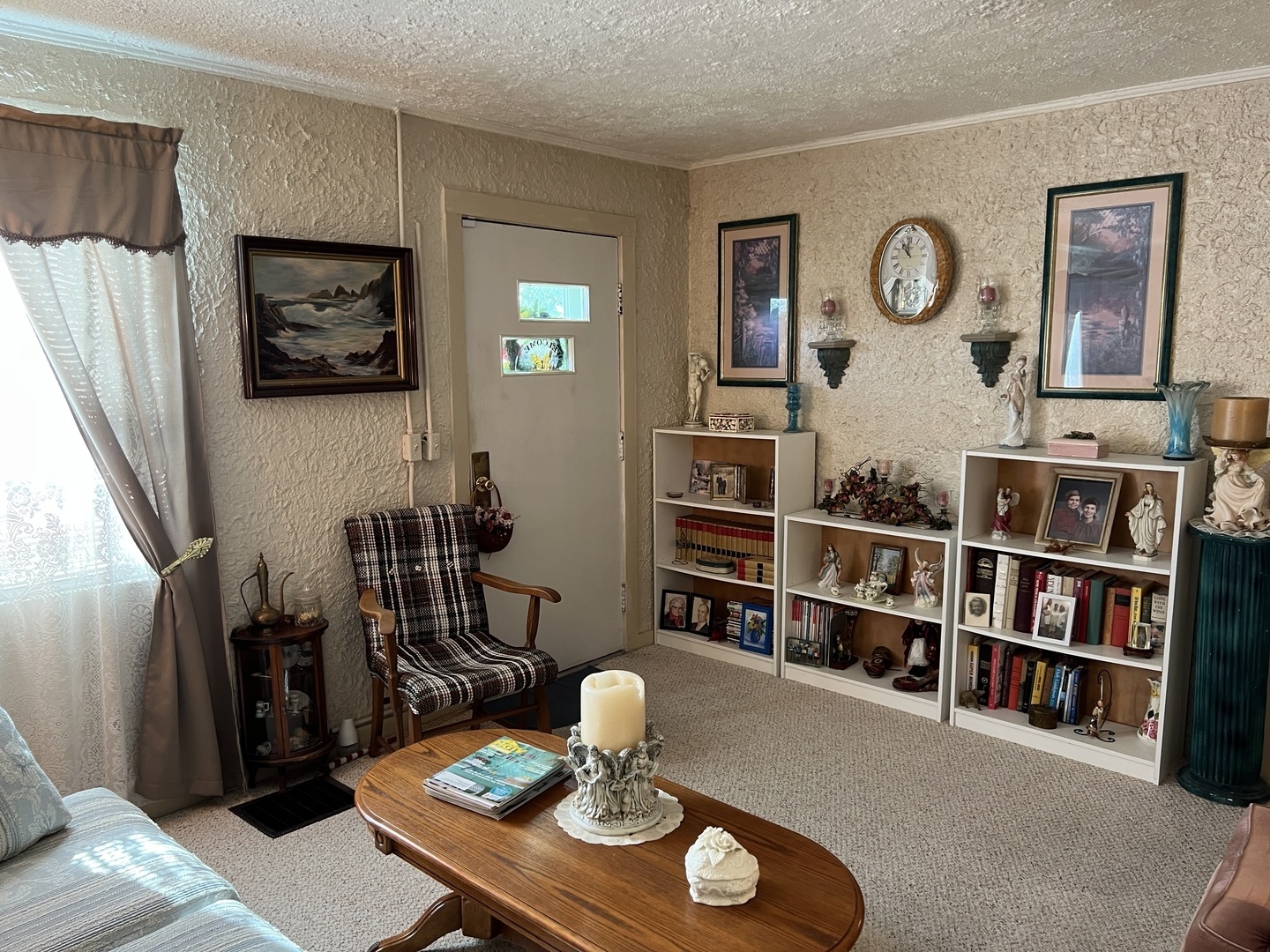 801 E Honeywell Avenue Property Photo 3