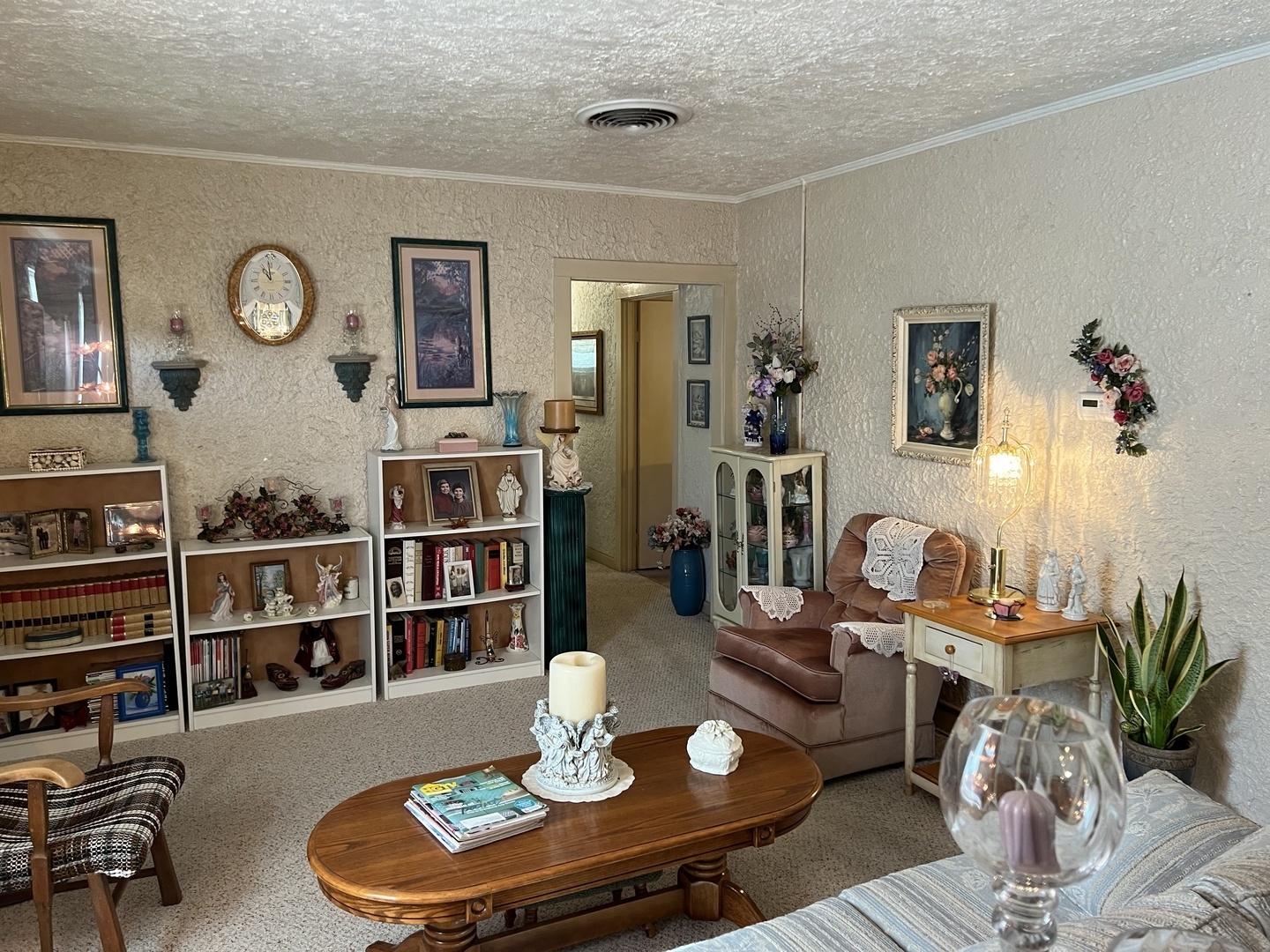 801 E Honeywell Avenue Property Photo 7