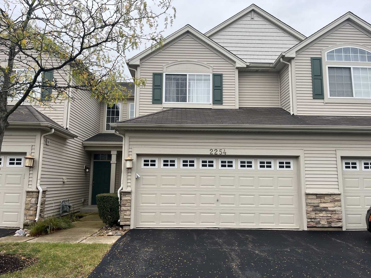 2254 Gallant Fox Circle Property Photo 1