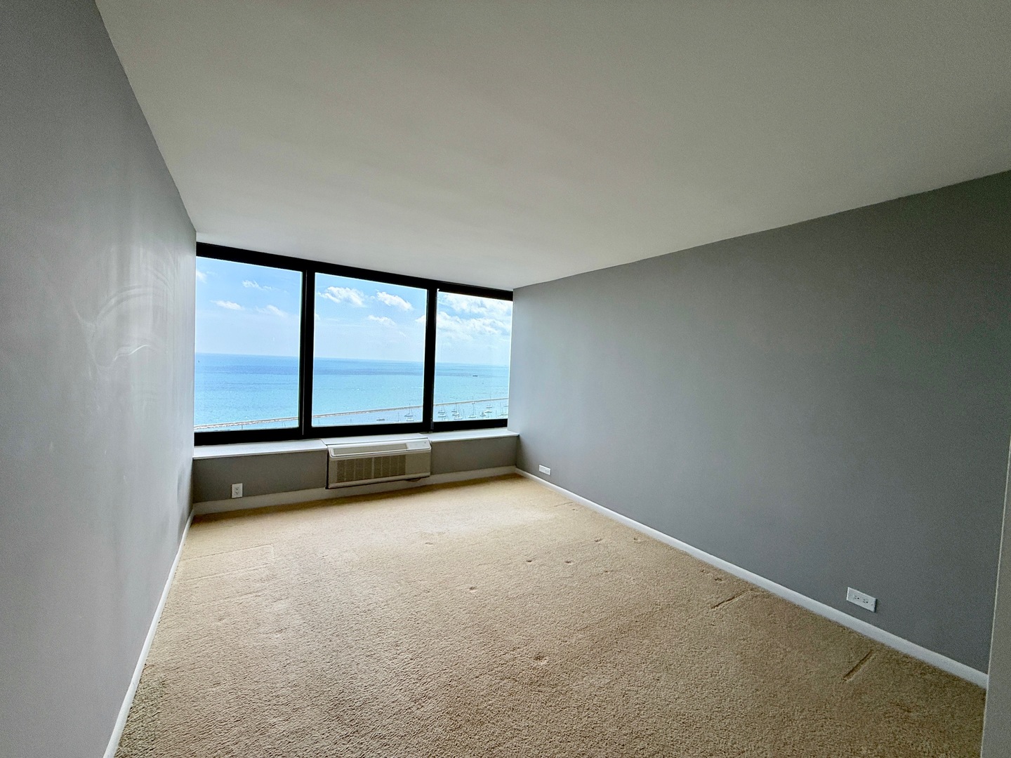 155 N Harbor Drive 1710 Property Photo 6
