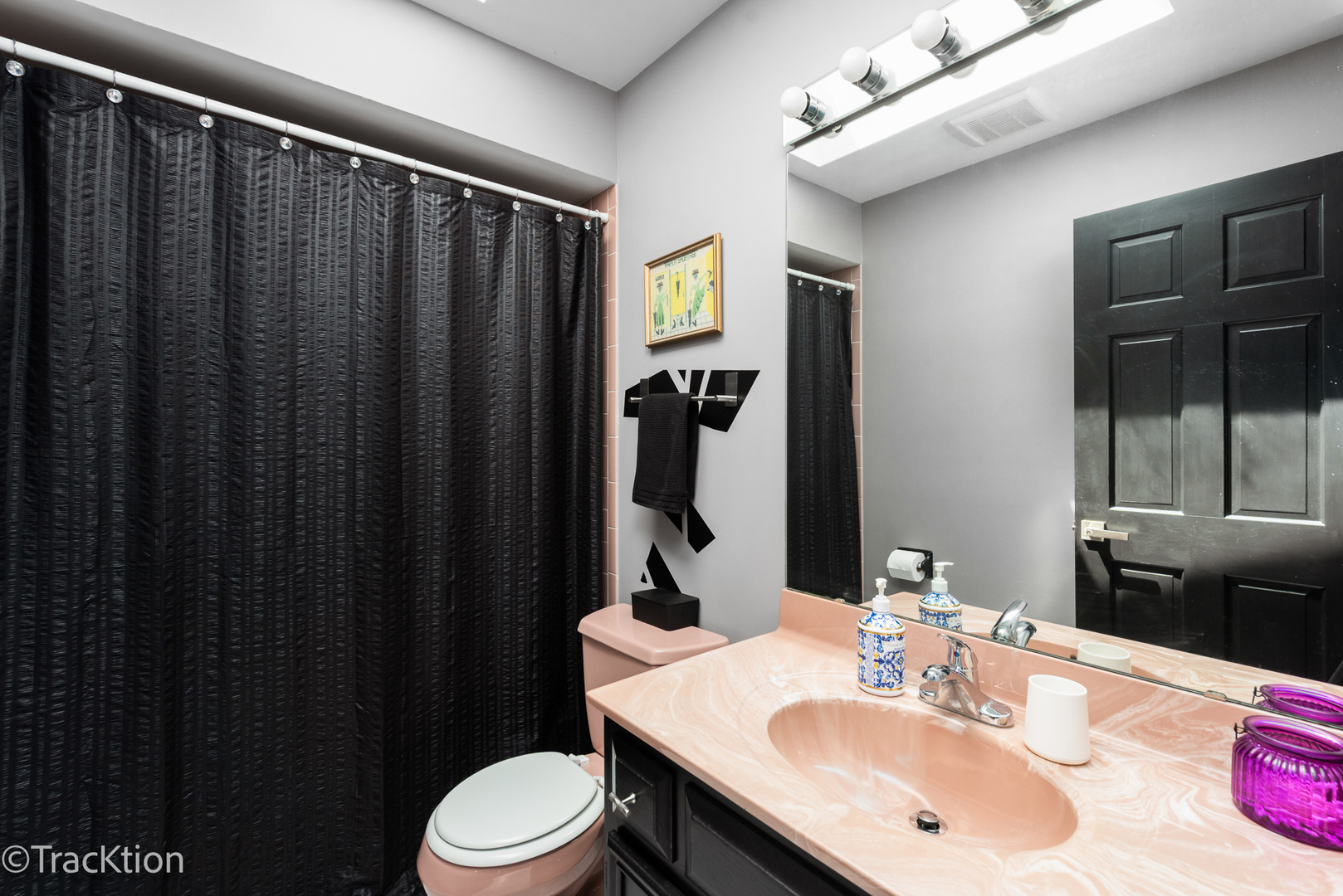360 Lakeview Drive Property Photo 19