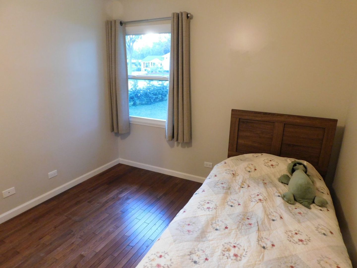 12701228 Property Photo 16