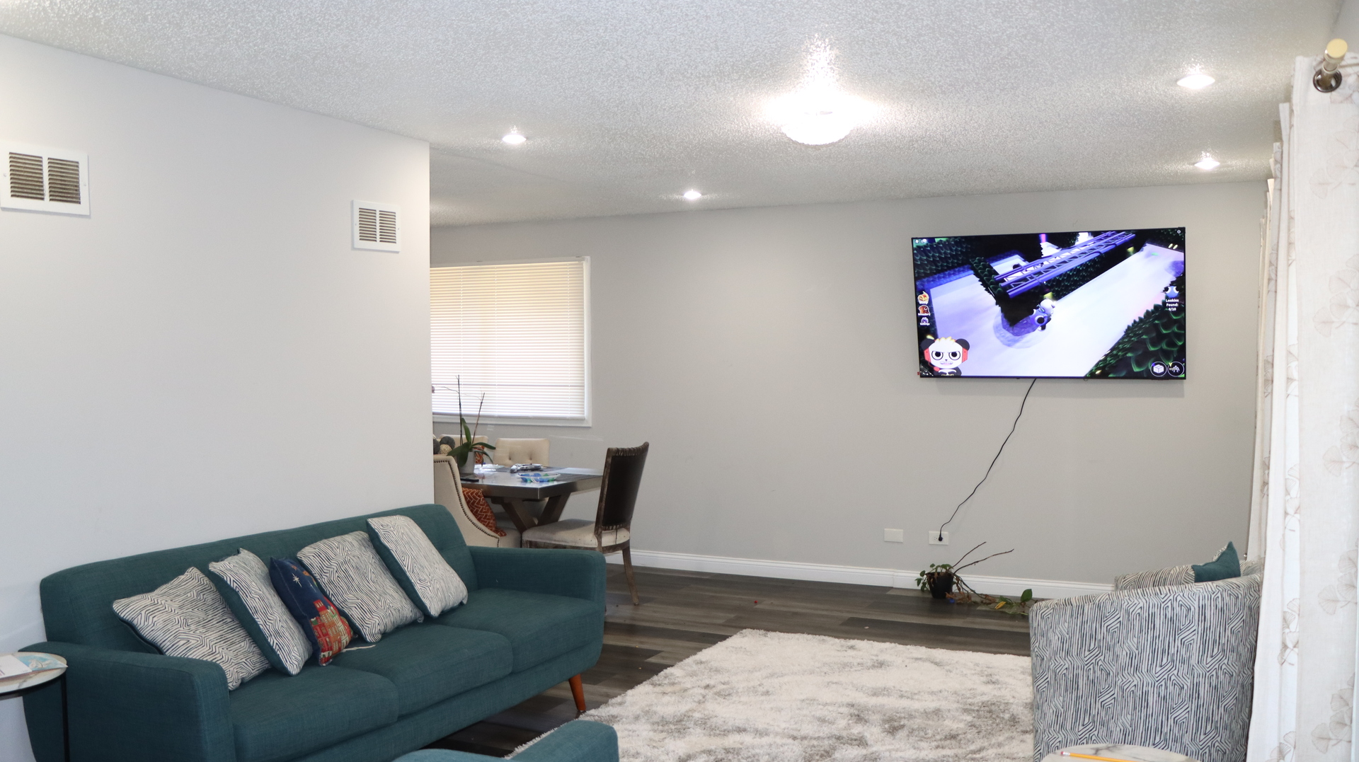 17522 Wright Street Property Photo 5