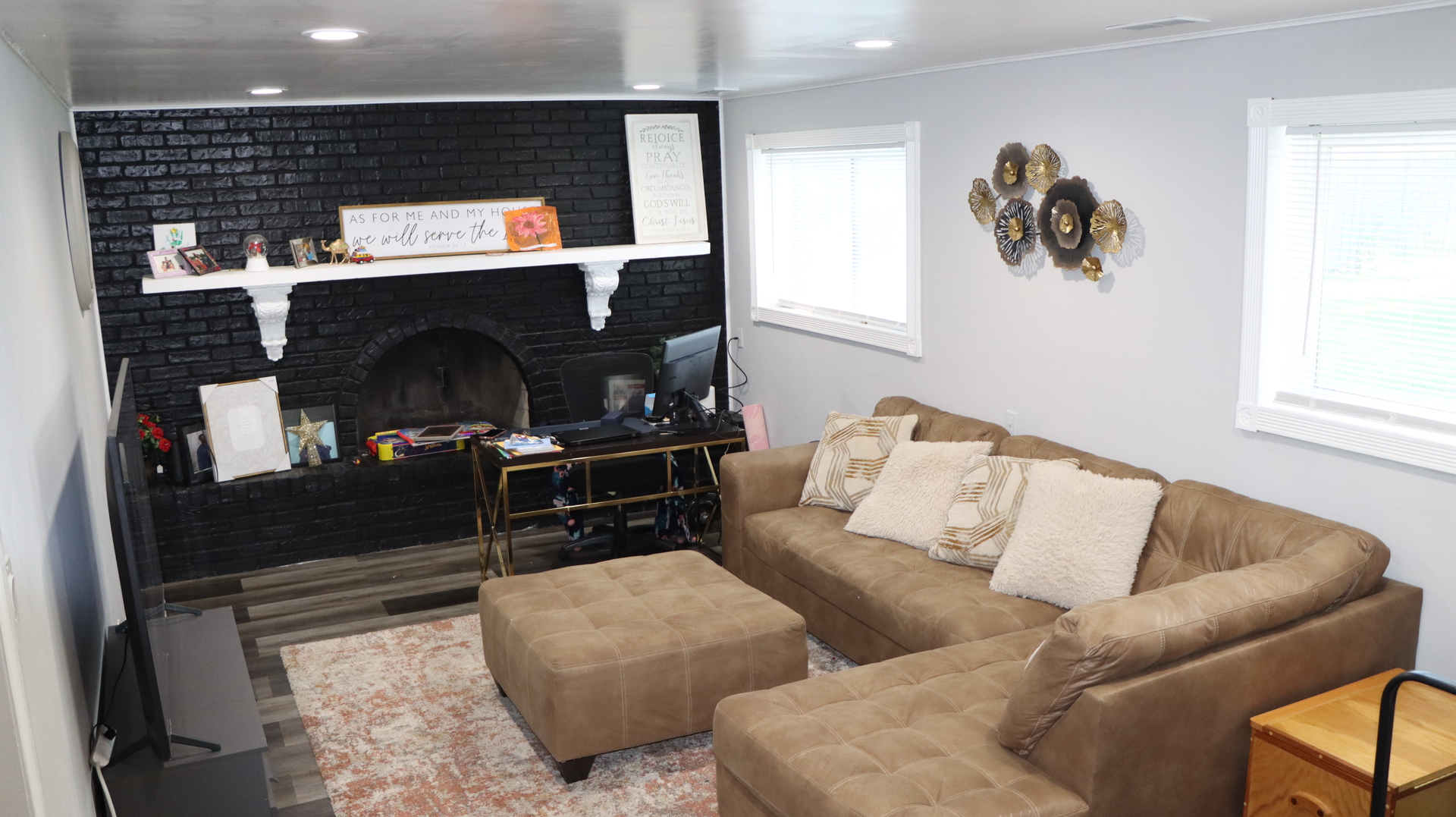 17522 Wright Street Property Photo 6