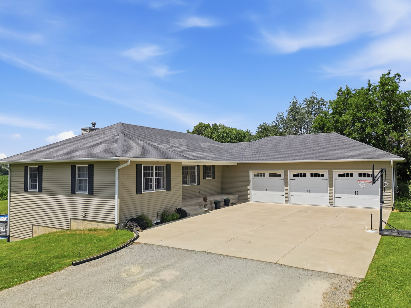 19481 Blue Goose Road Property Photo 1