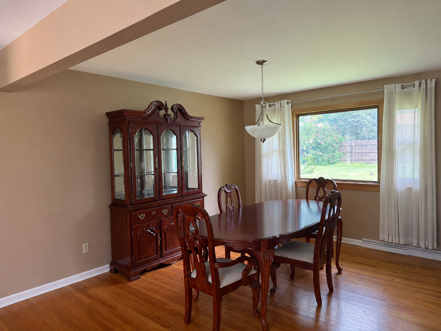 6926 W 115th Place Property Photo 14