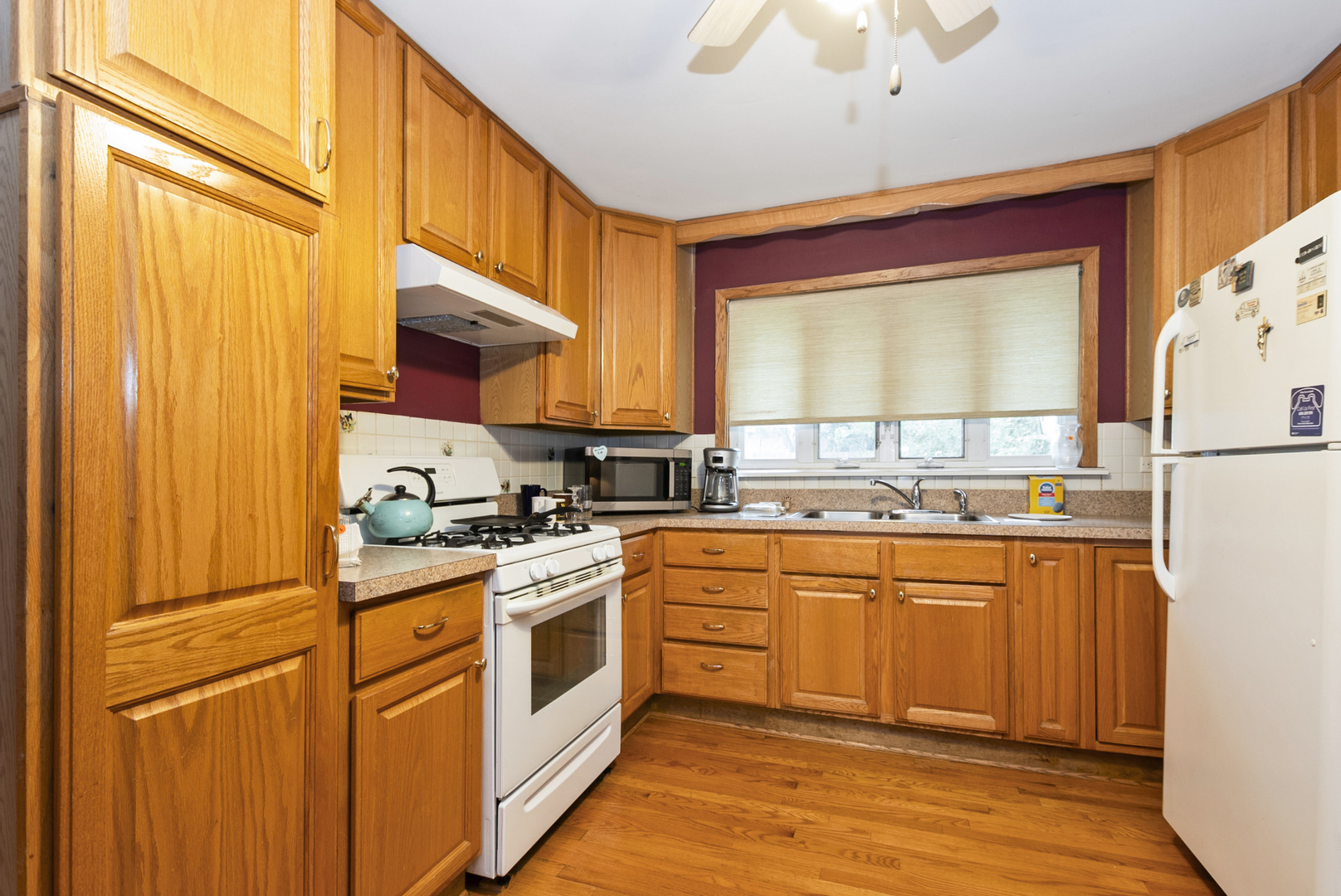6926 W 115th Place Property Photo 23