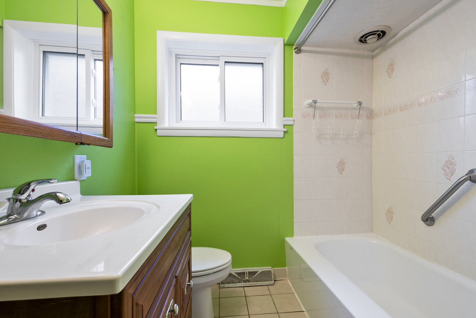 6926 W 115th Place Property Photo 33