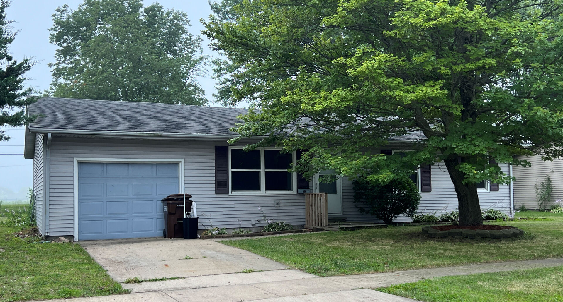 1036 Avenue E Property Photo 1