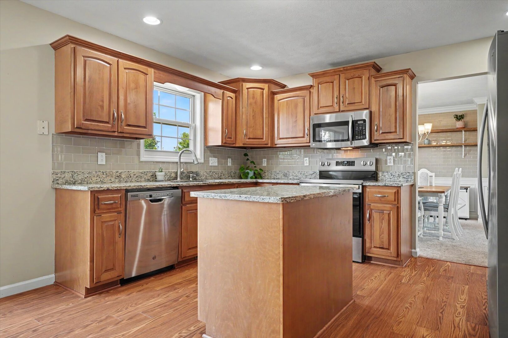 3411 Waterville Court Property Photo 16