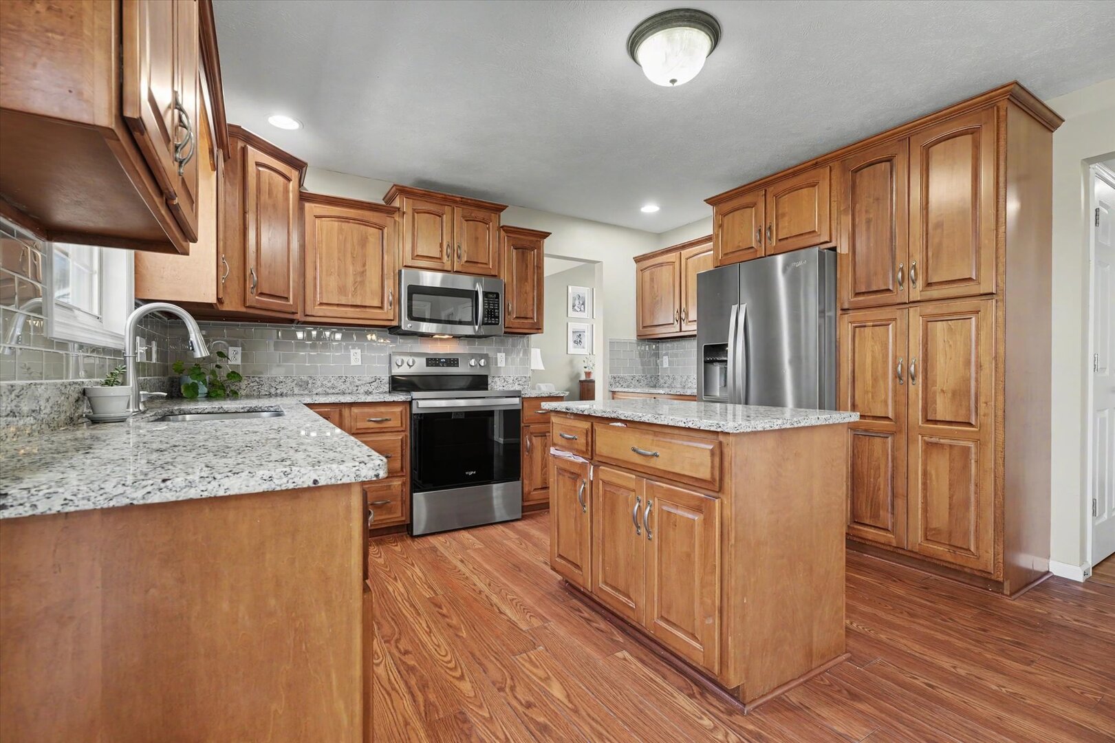 3411 Waterville Court Property Photo 17