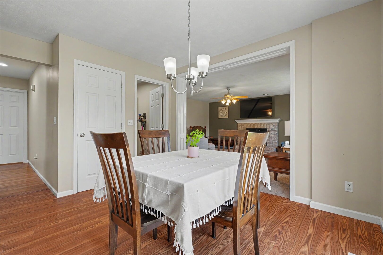 3411 Waterville Court Property Photo 20