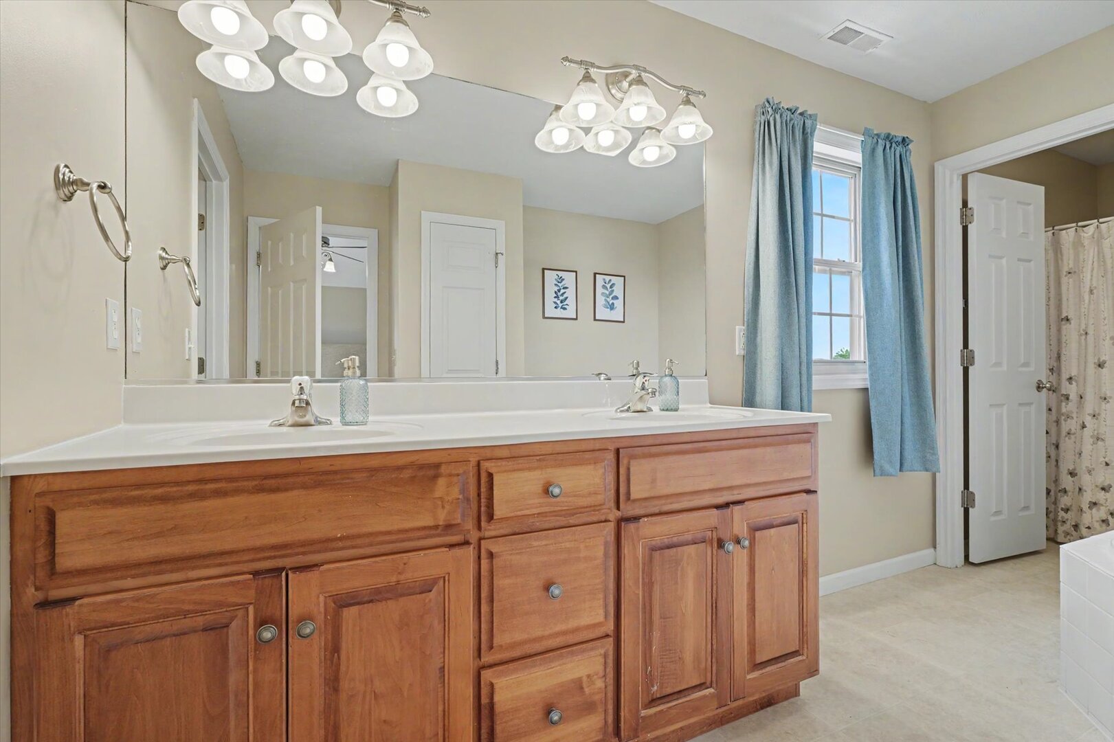 3411 Waterville Court Property Photo 29