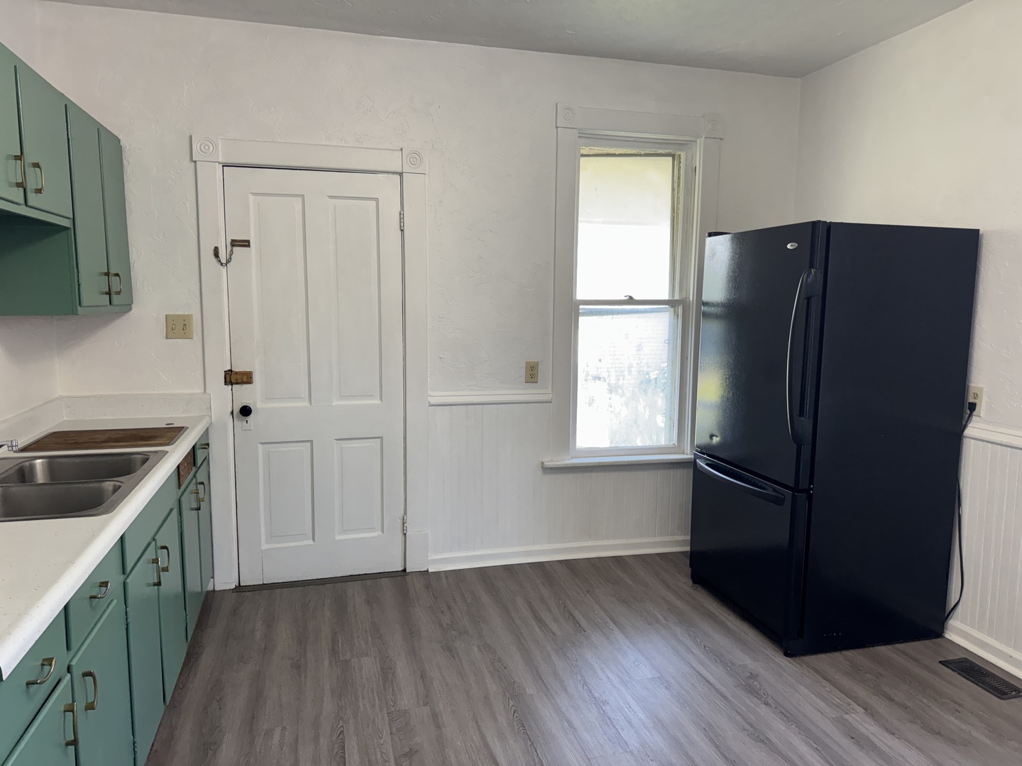 2325 Mckinley Avenue Property Photo 10