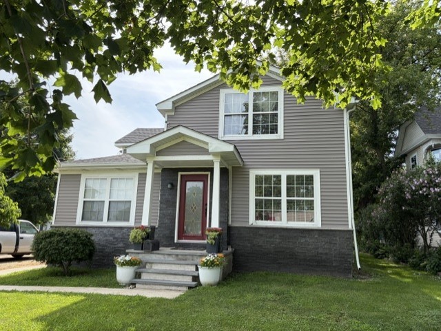 1208 Main Street Property Photo 1
