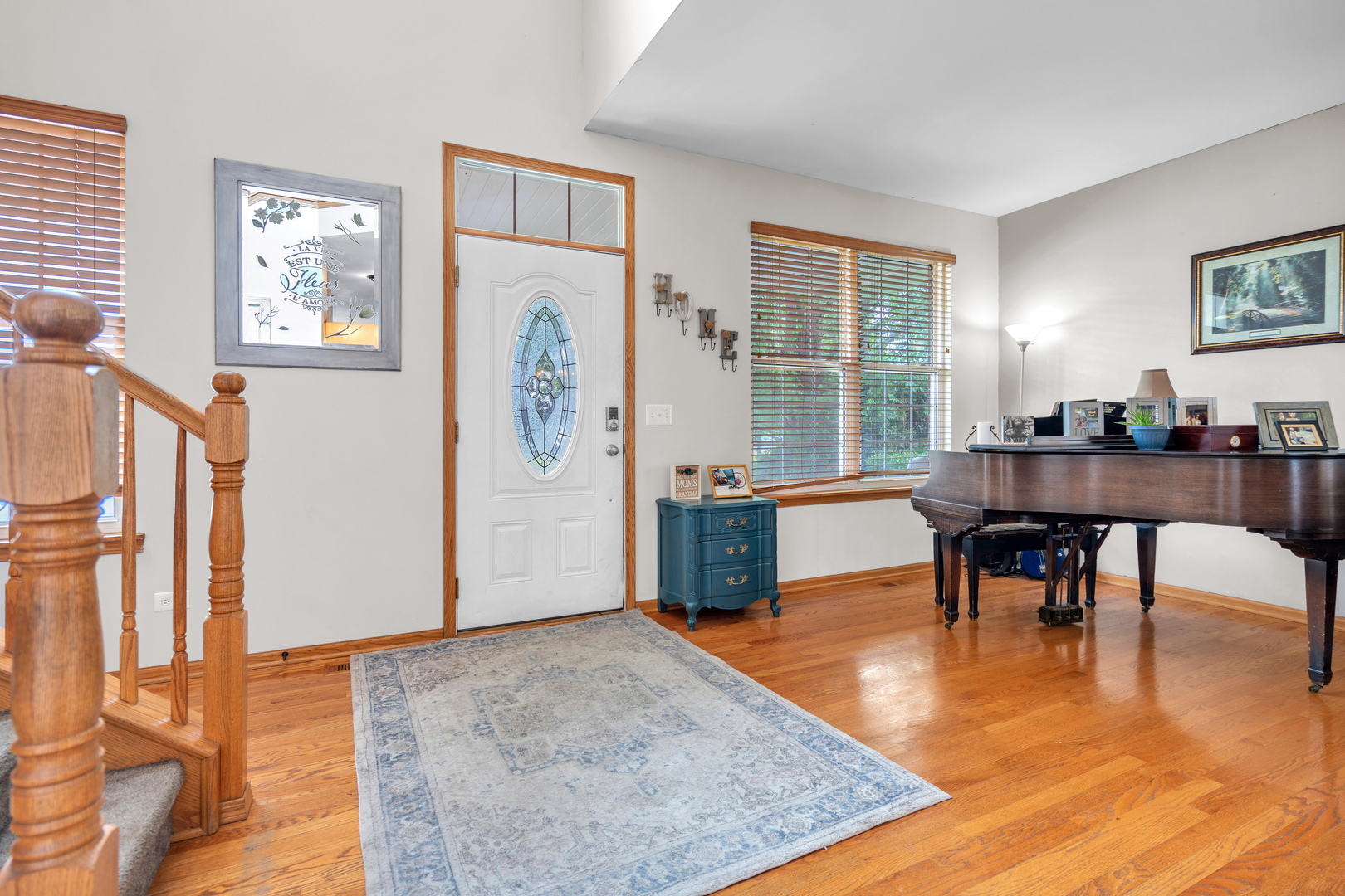 15484 Ridgefield Drive Property Photo 3