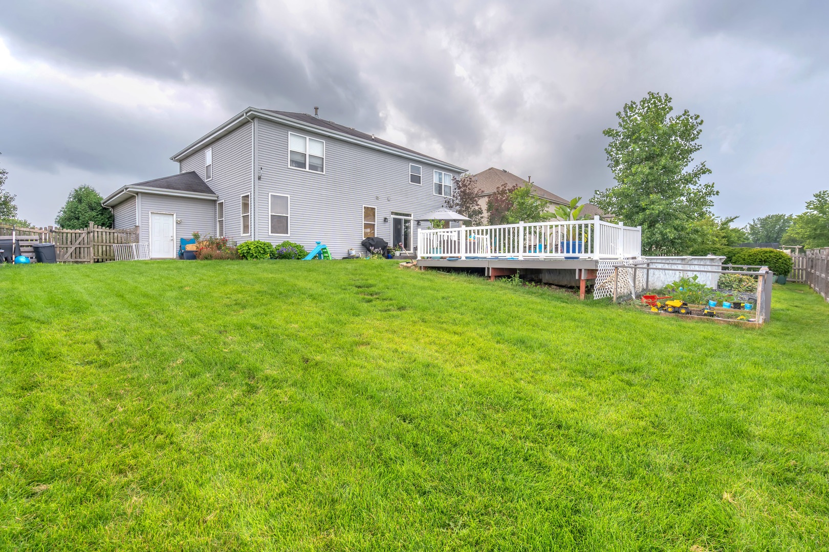 15484 Ridgefield Drive Property Photo 38