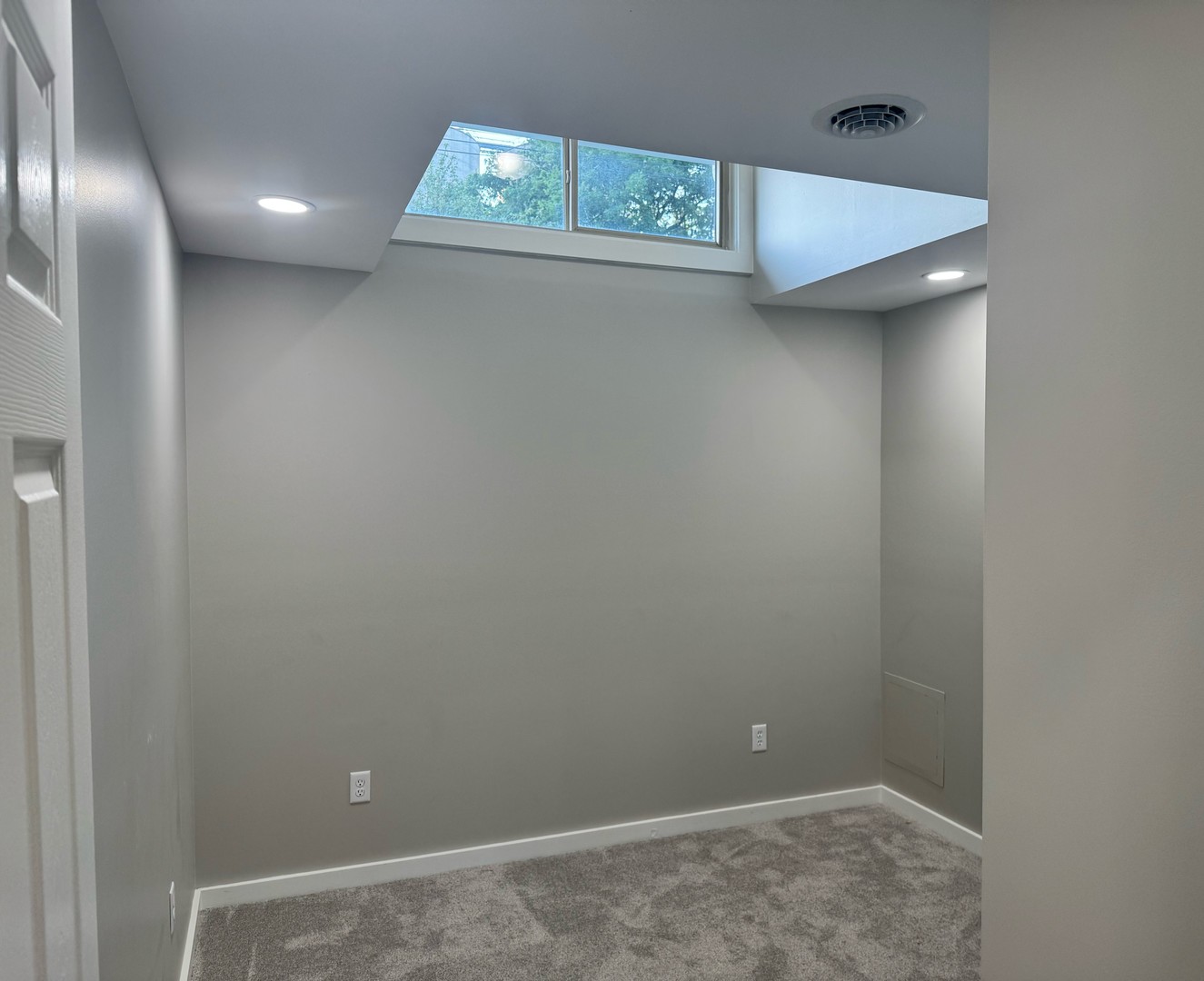 123 N Orange Street Property Photo 16