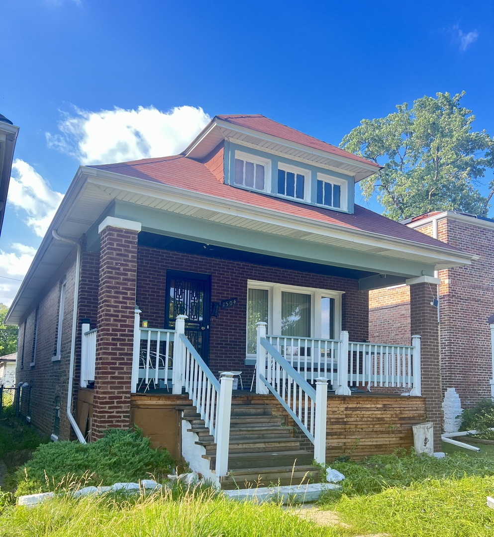 1504 W 71st Place Property Photo 1