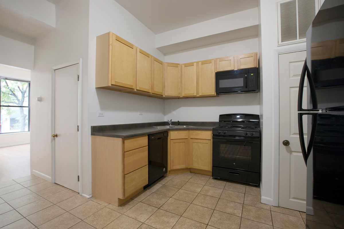 1312 S Wabash Avenue 1 Property Photo 2