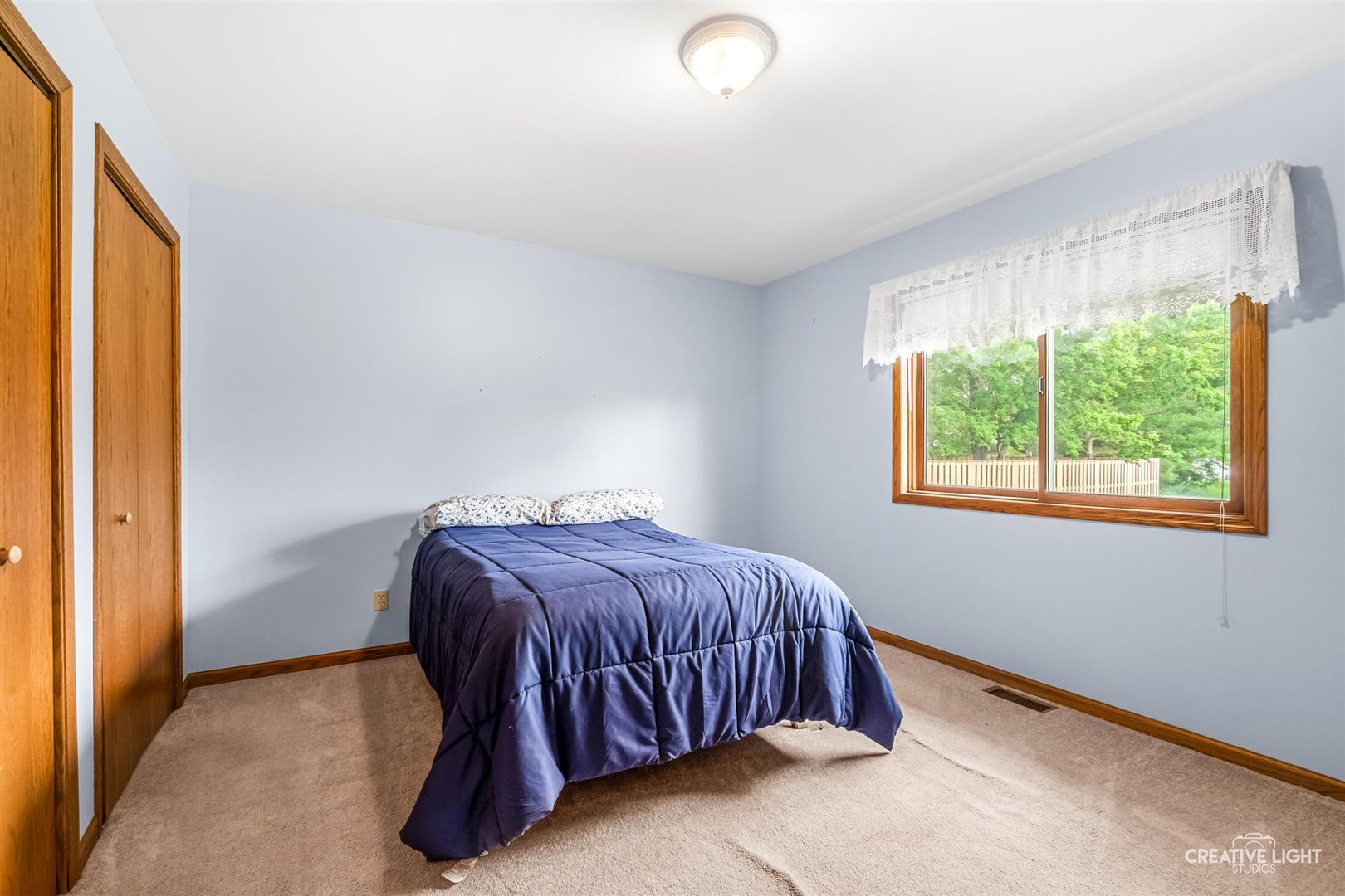 285 E Legner Street Property Photo 8