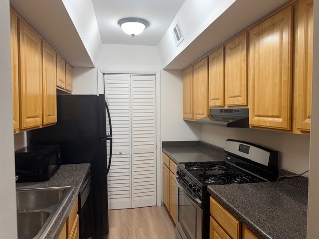 1756 Fayette Walk C Property Photo 10