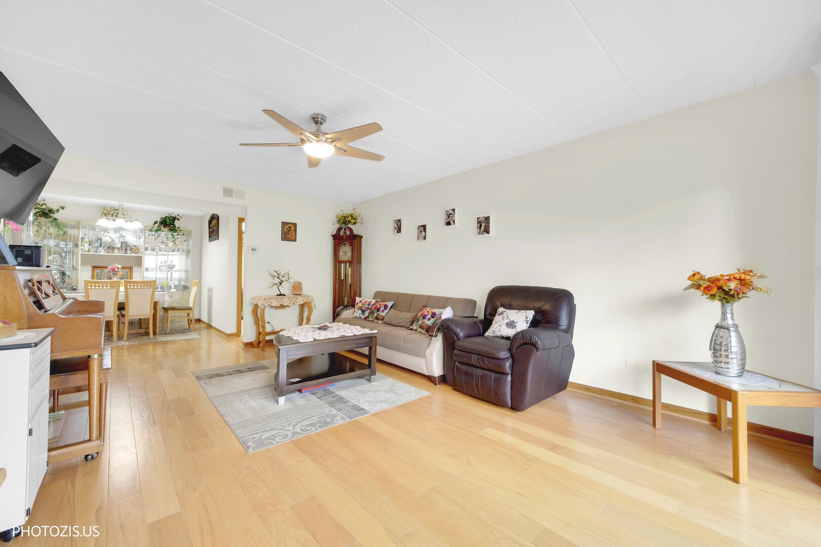 1380 Oakwood Avenue 204 Property Photo 12