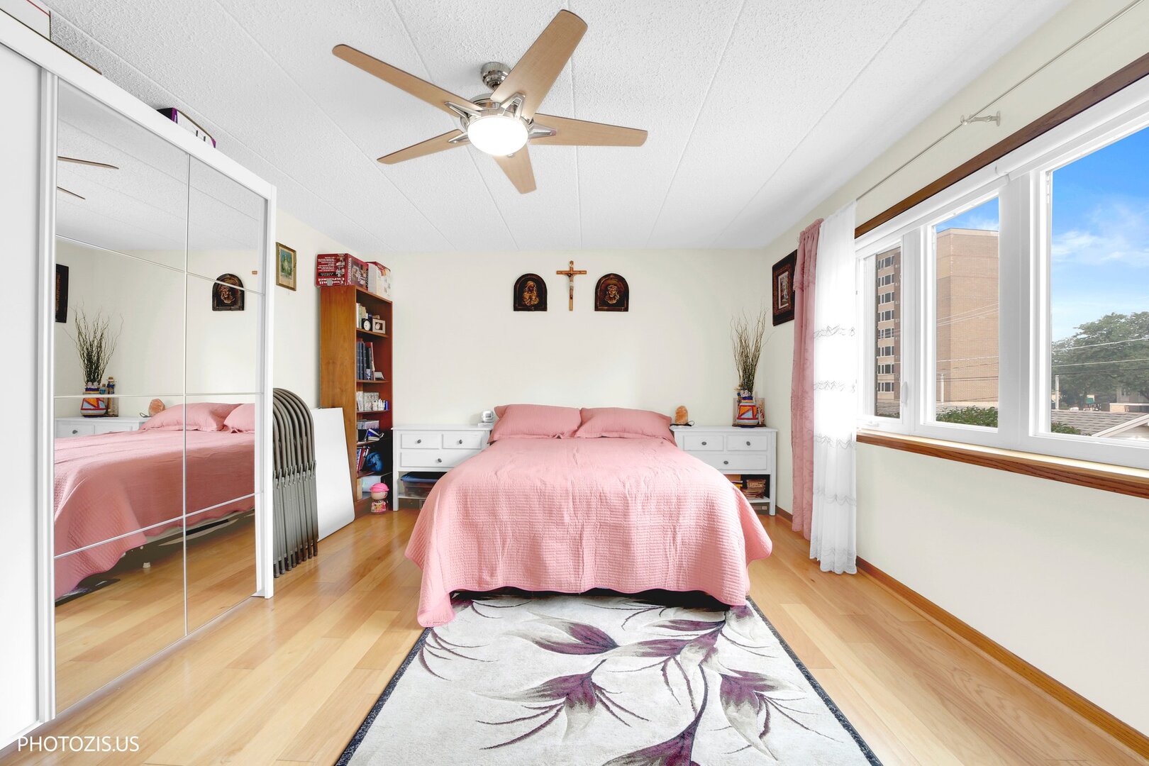 1380 Oakwood Avenue 204 Property Photo 17