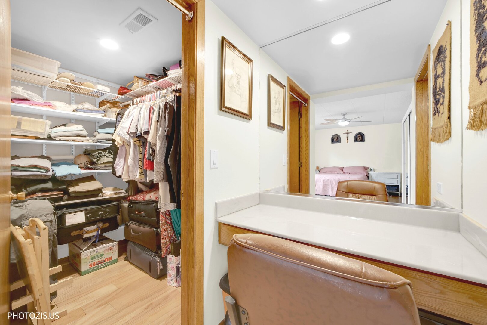 1380 Oakwood Avenue 204 Property Photo 24