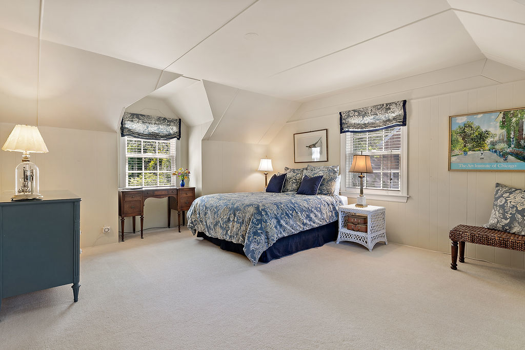 1229 Alvin Court Property Photo 14