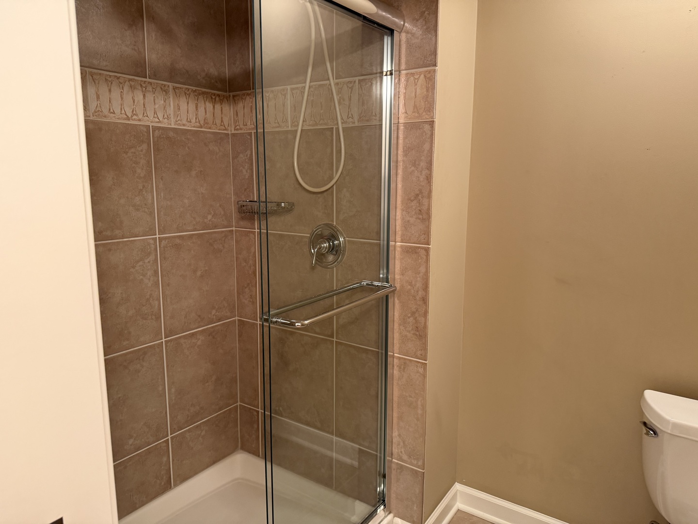 865 E 22nd Street 222b Property Photo 44