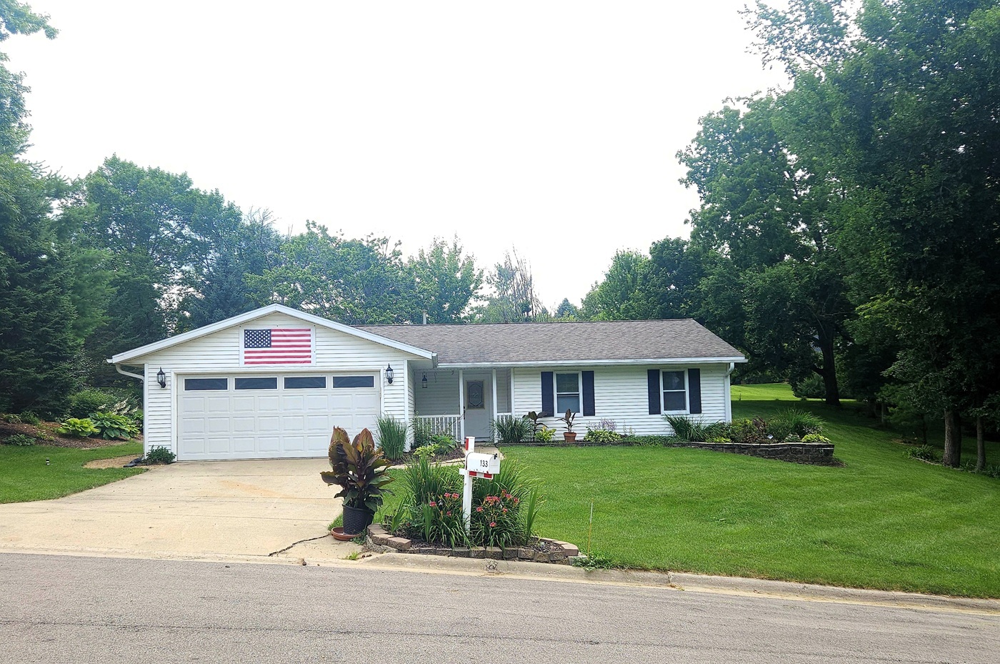 133 Fieldstone Lane Property Photo 41