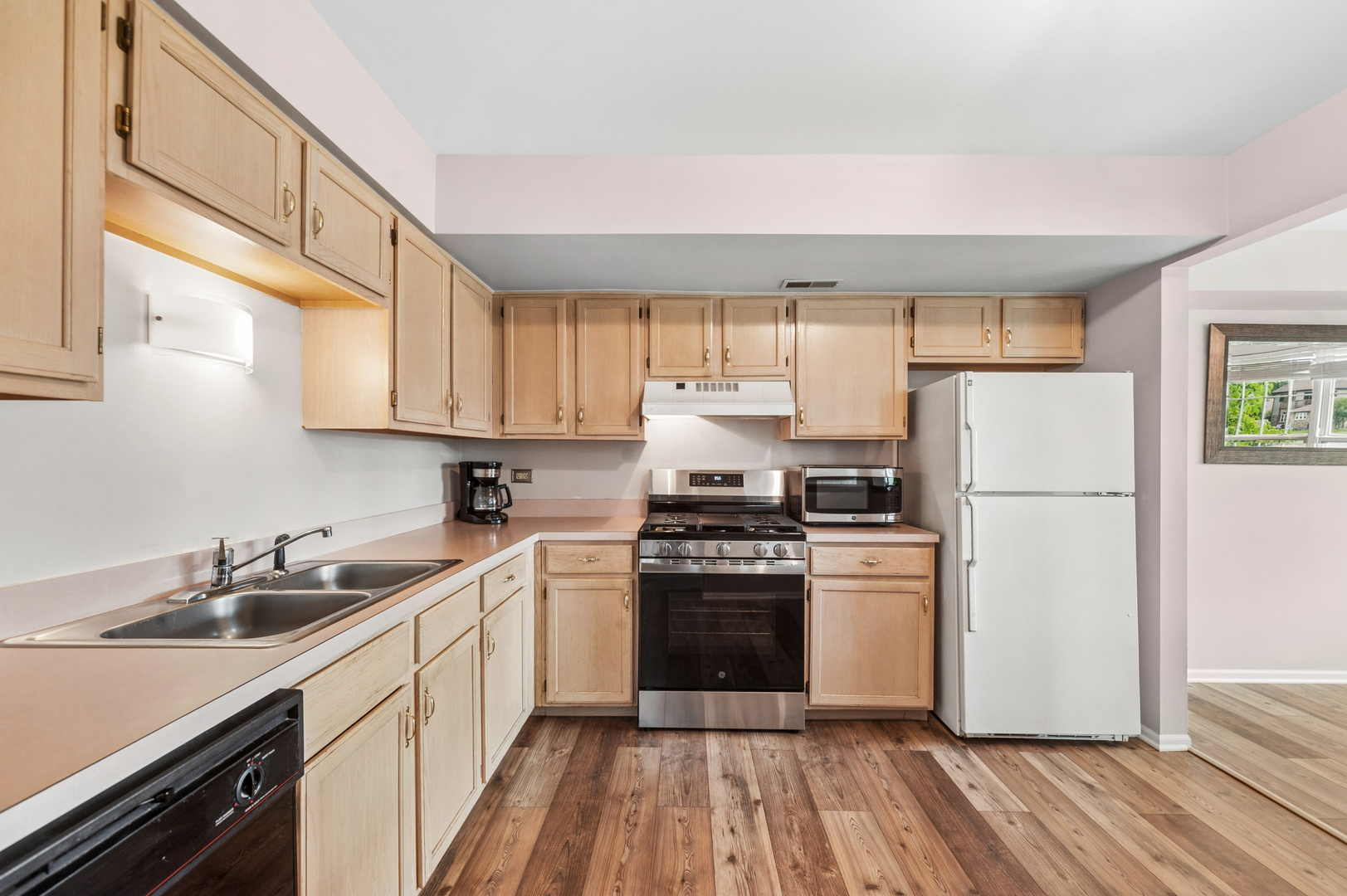 16200 Bormet Drive Property Photo 13
