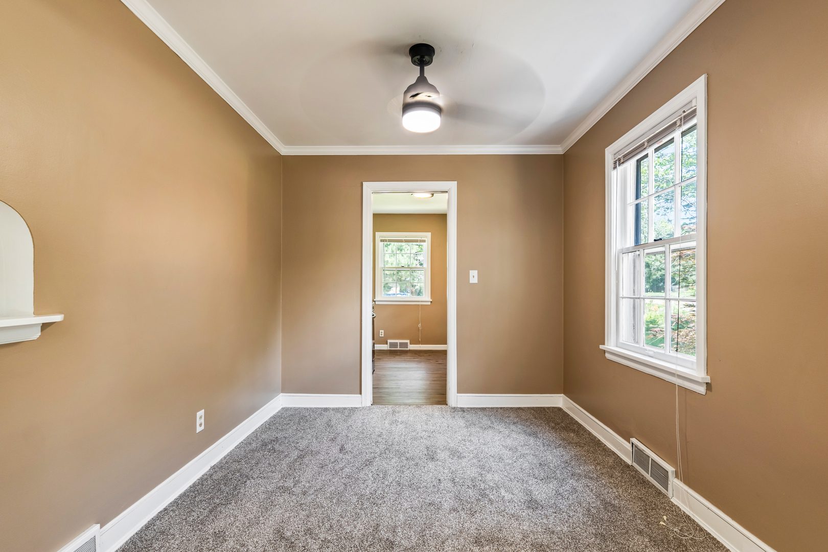 823 Normal Avenue Property Photo 6