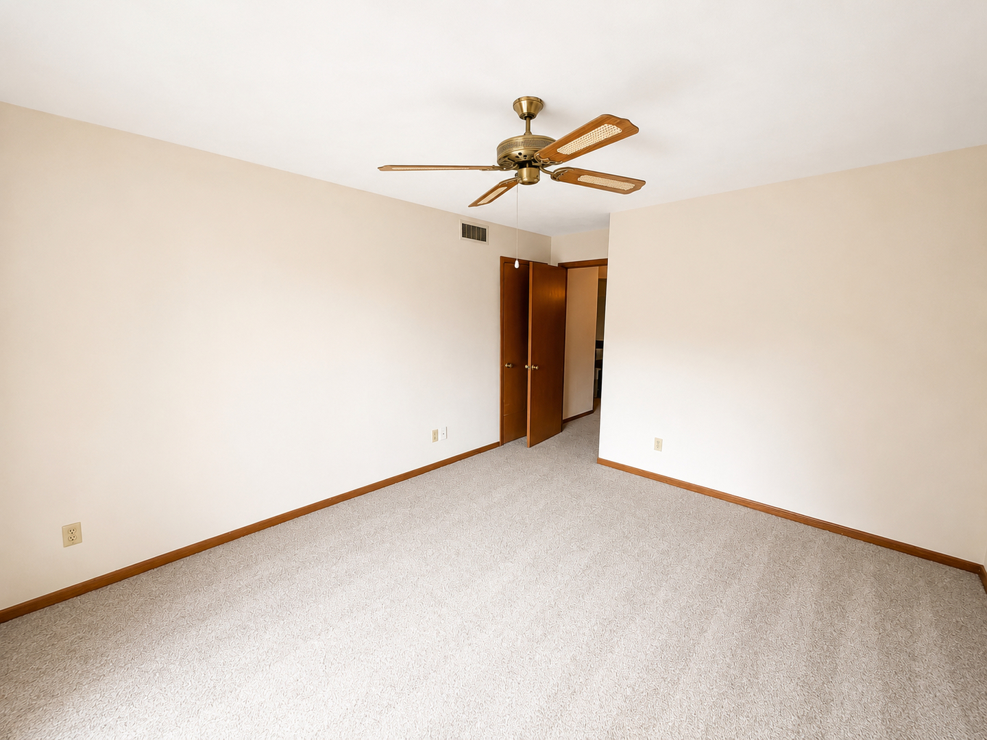 4685 High Point Drive 21 Property Photo 15
