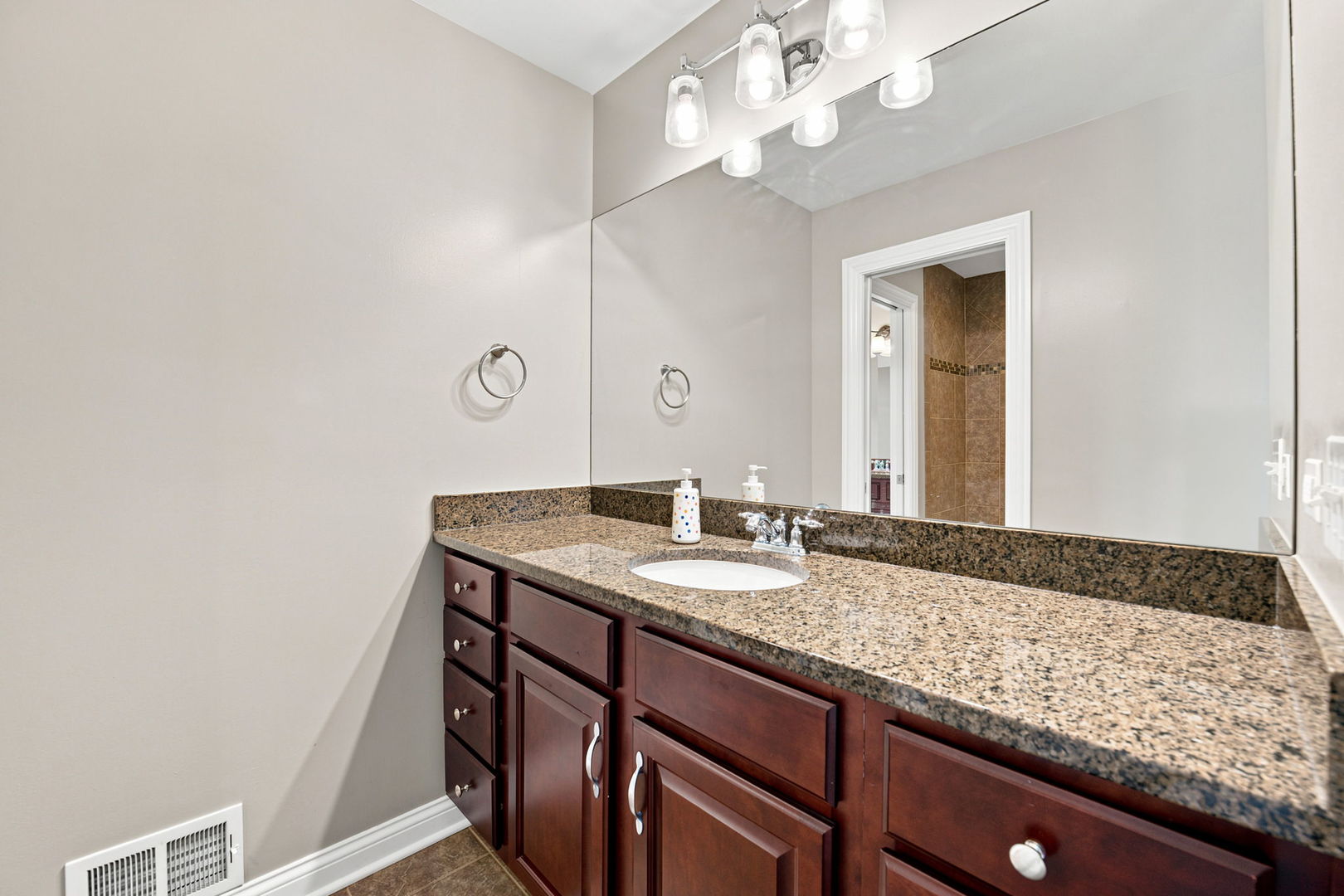 16418 S Mueller Circle Property Photo 28