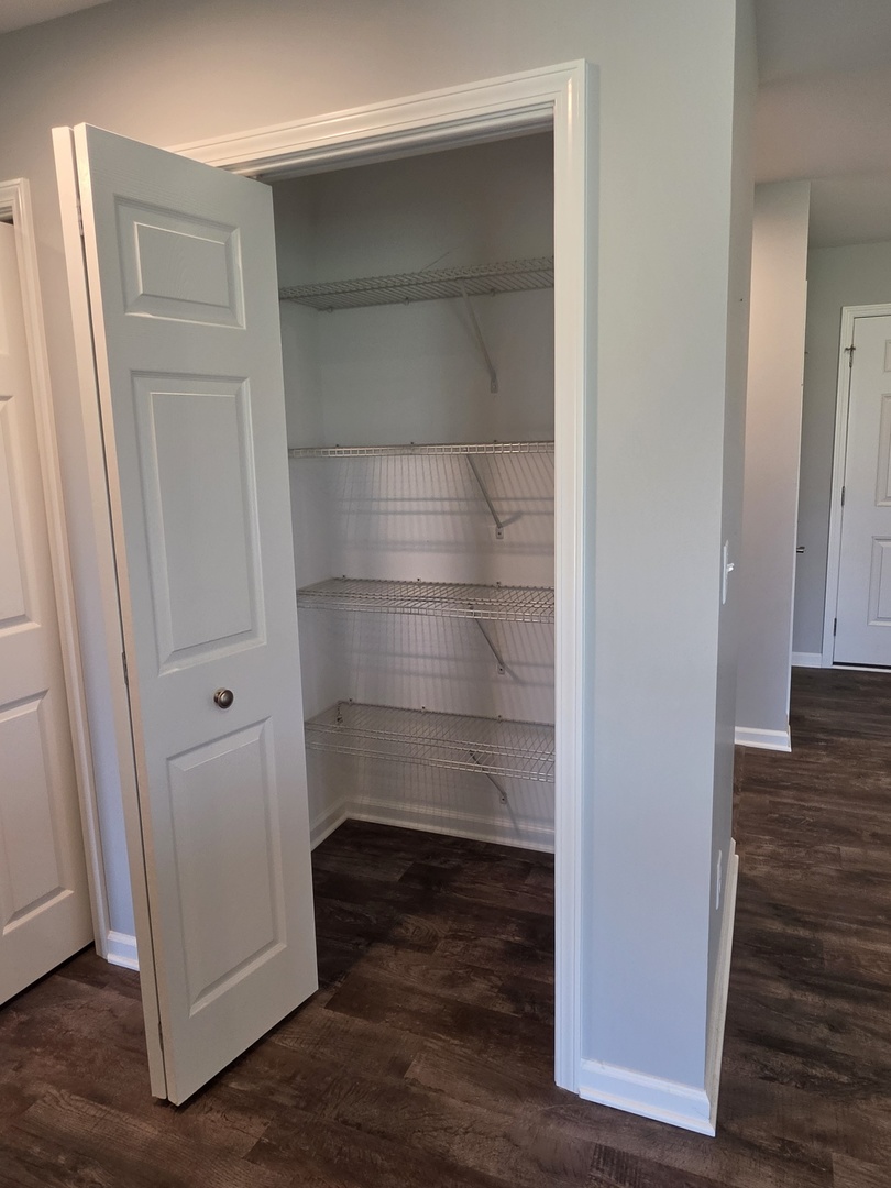 735 Yingling Drive Property Photo 12