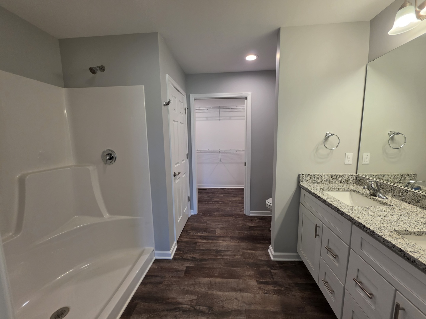 735 Yingling Drive Property Photo 16