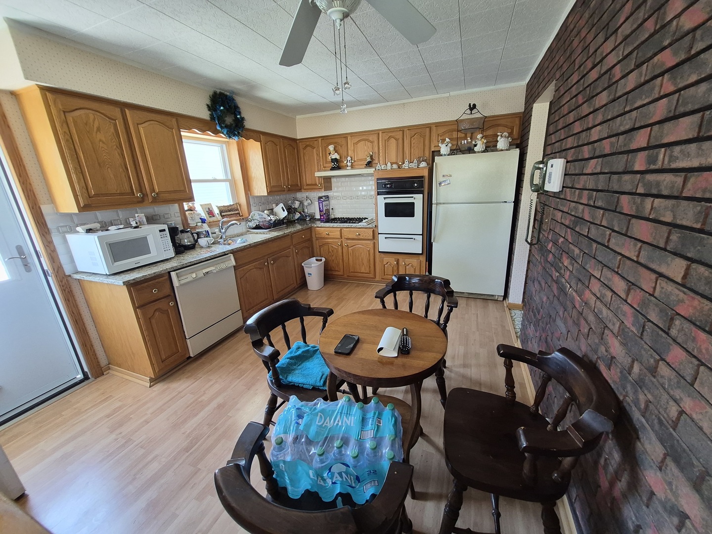 6842 N Central Avenue Property Photo 6