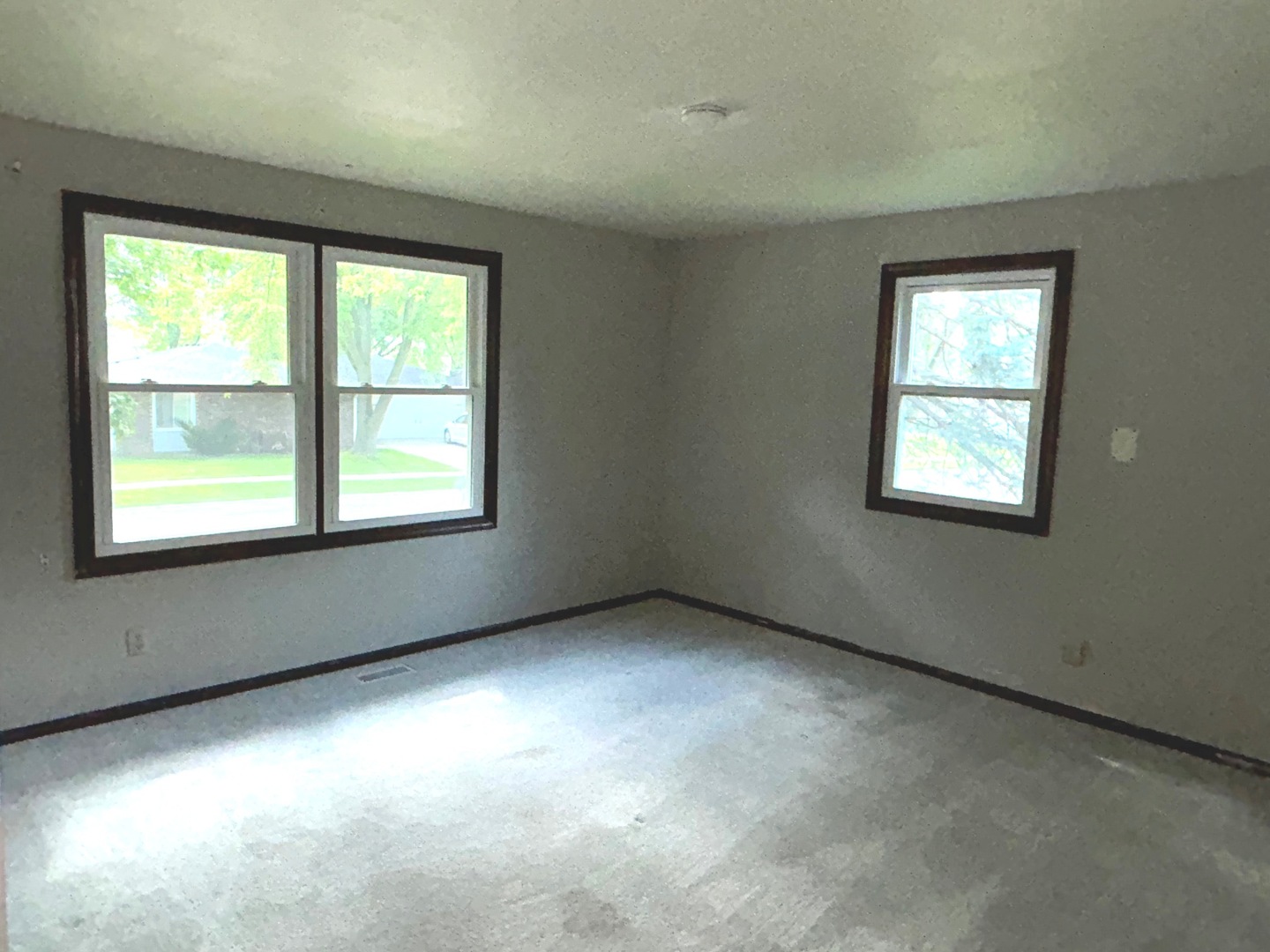 1085 Mallard Drive Property Photo 9