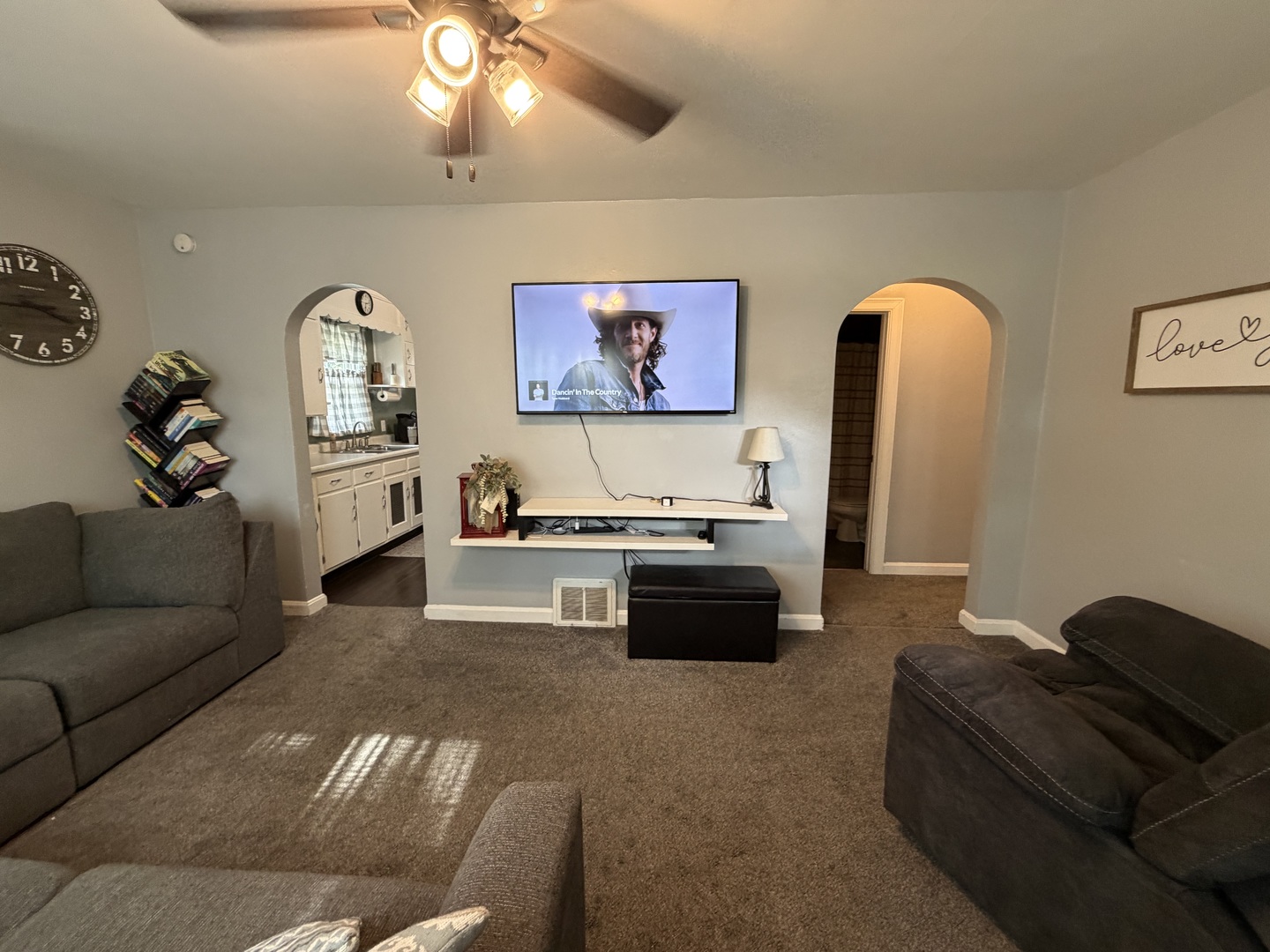 1314 8th Avenue Property Photo 2