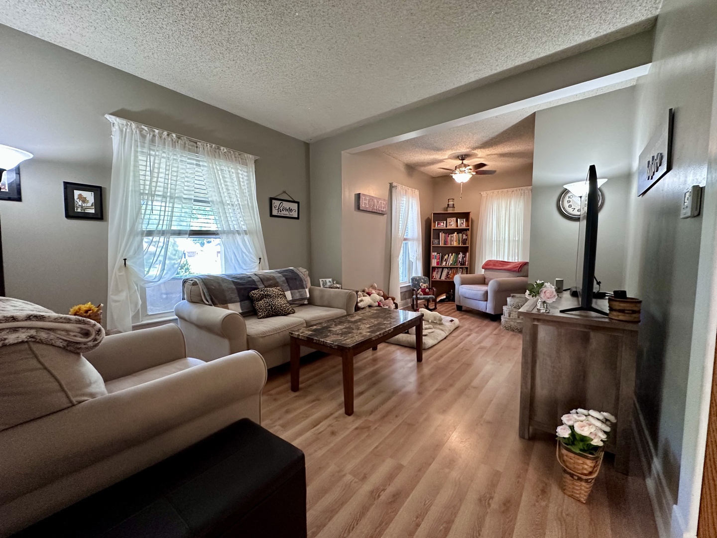 410 Broadway Avenue Property Photo 9