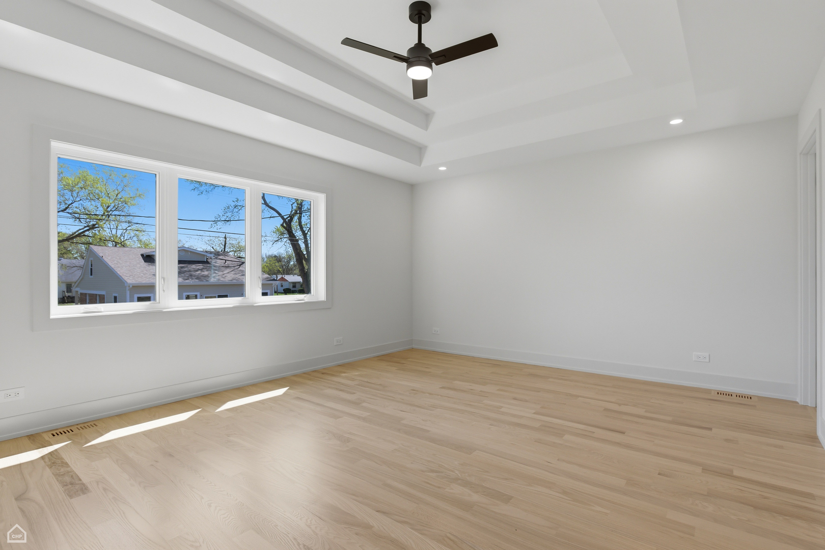 8041 S 85th Court Property Photo 10