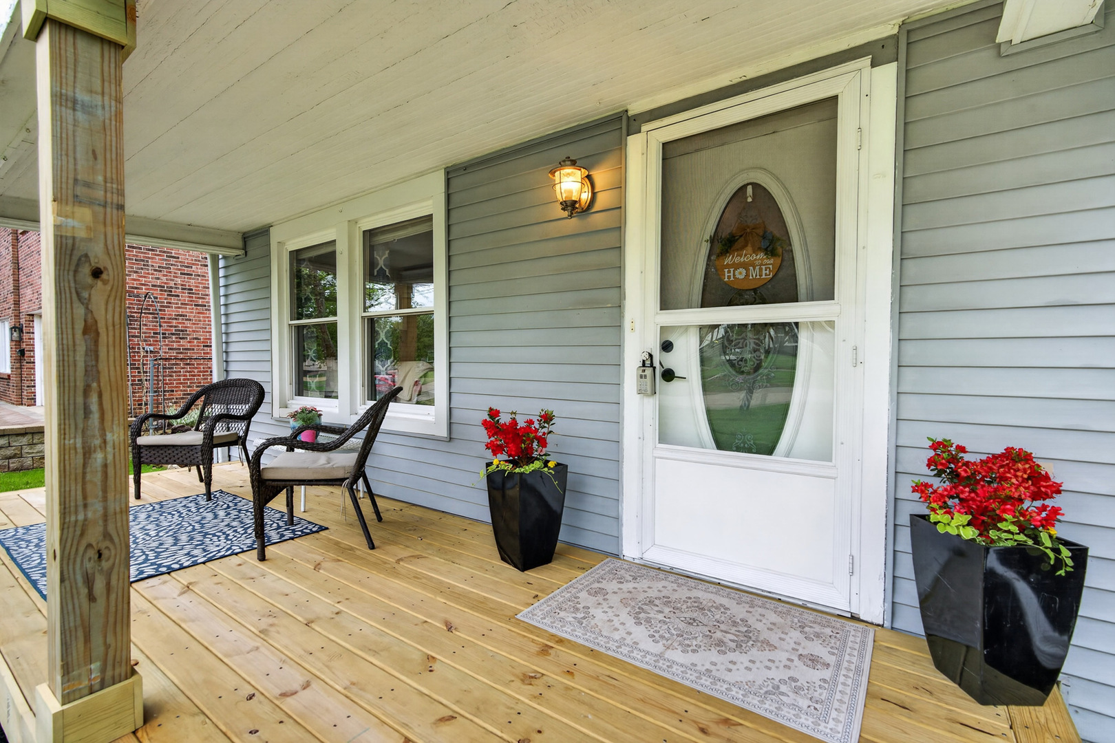29 N Ahrens Avenue Property Photo 5
